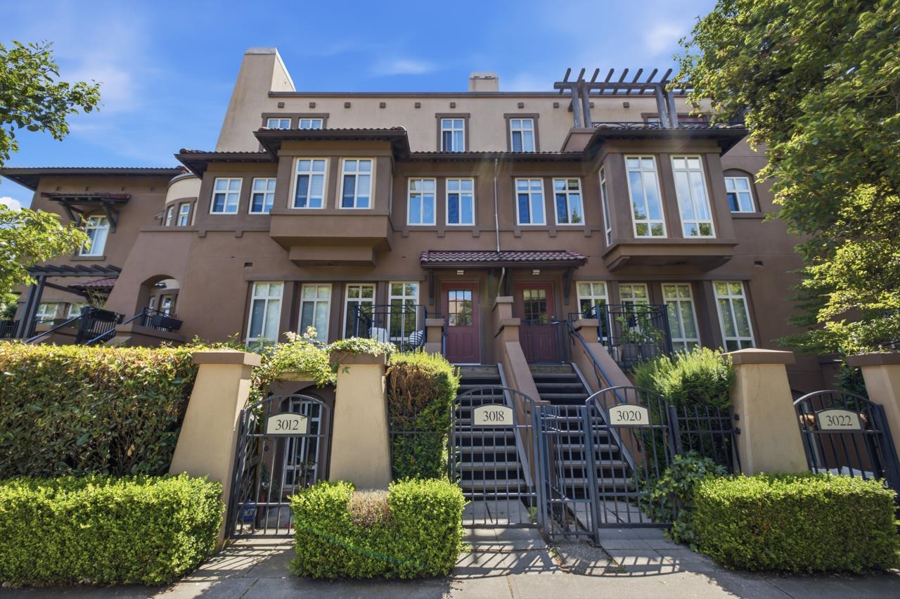  3018 4th Avenue - MLS&reg; # R3141904