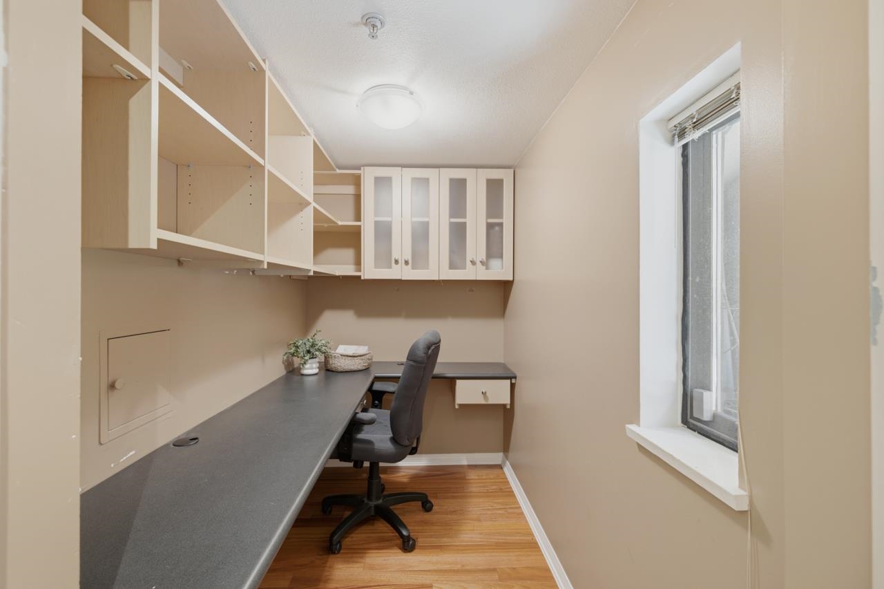  3018 4th Avenue - MLS&reg; # R3141904