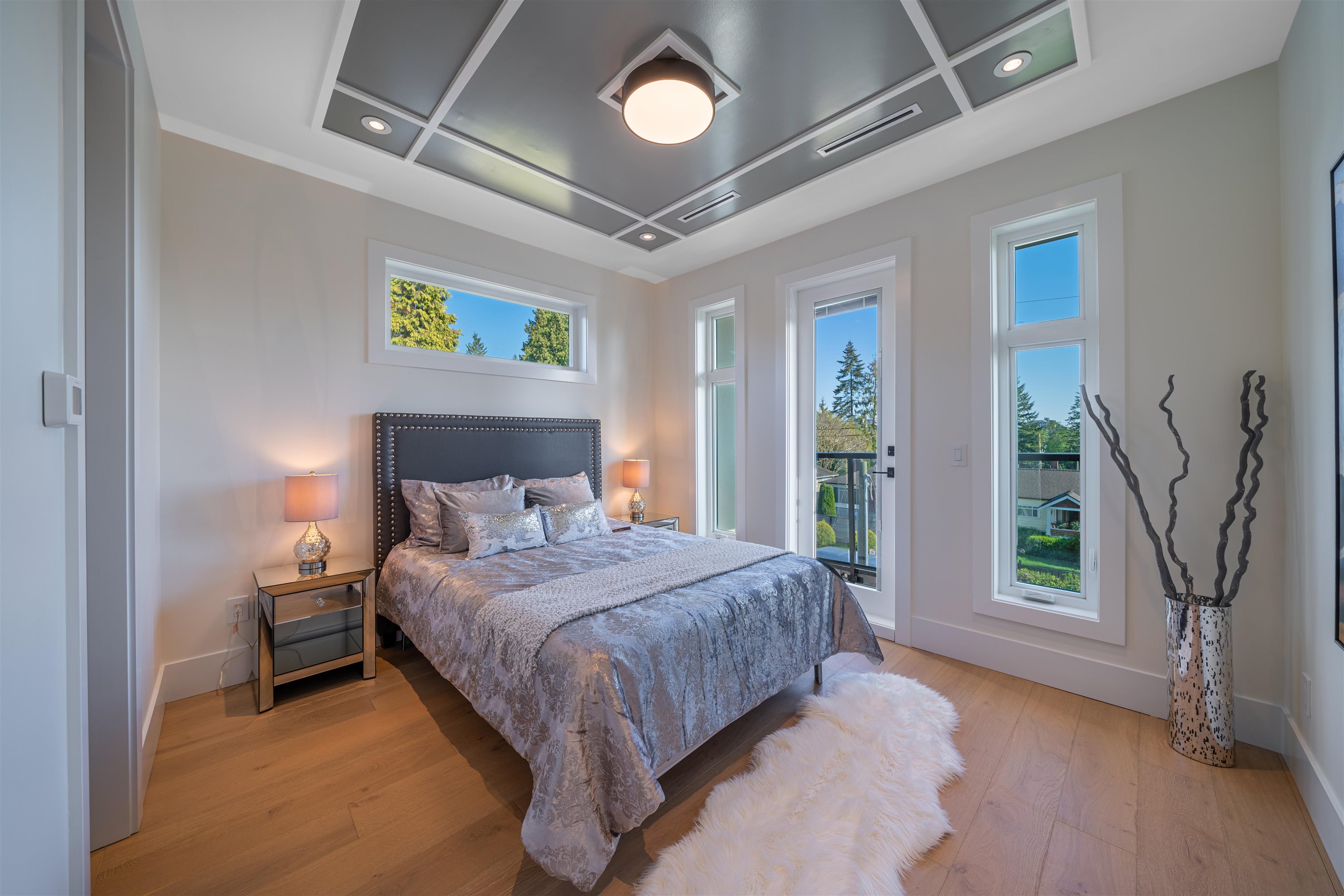  214 24th Street - MLS&reg; # R3142141