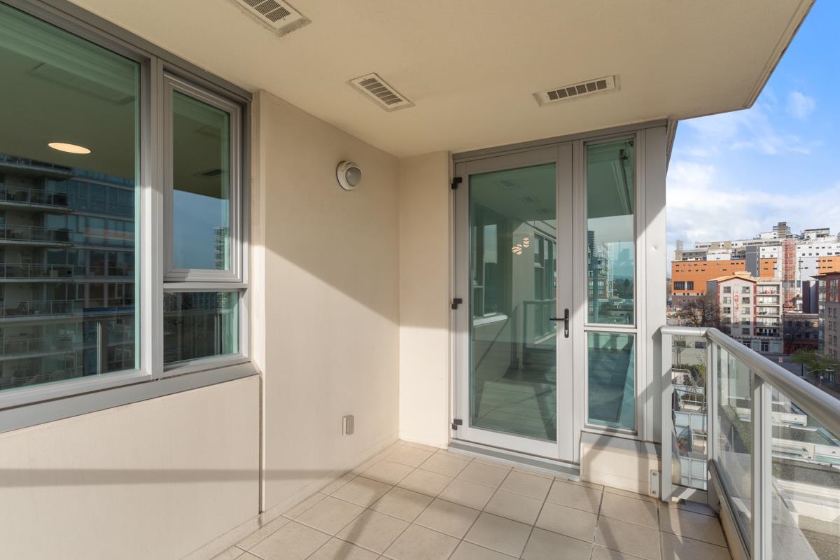 704 125 Milross Avenue - MLS&reg; # R3142167