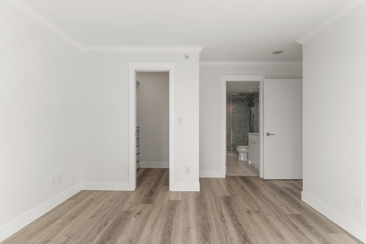 704 125 Milross Avenue - MLS&reg; # R3142167