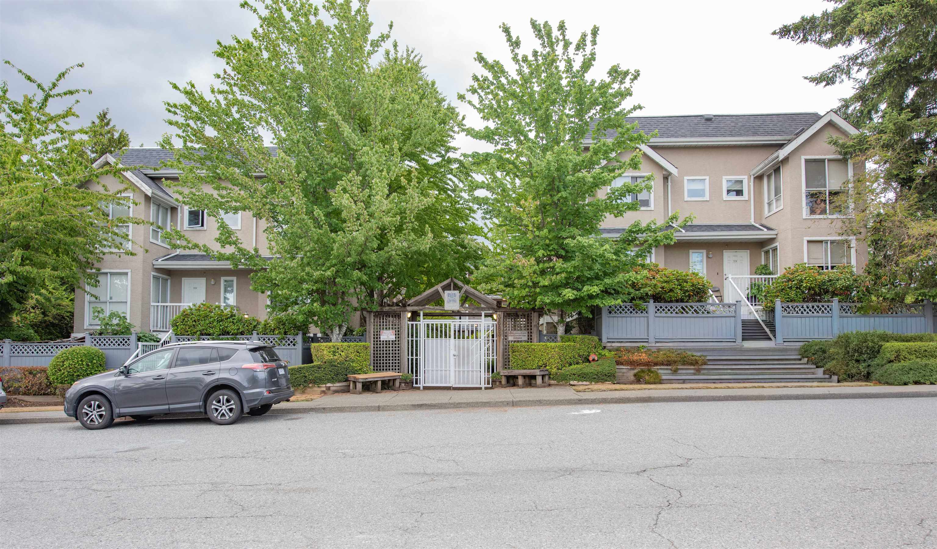 202 3683 Wellington Avenue - MLS&reg; # R3142241