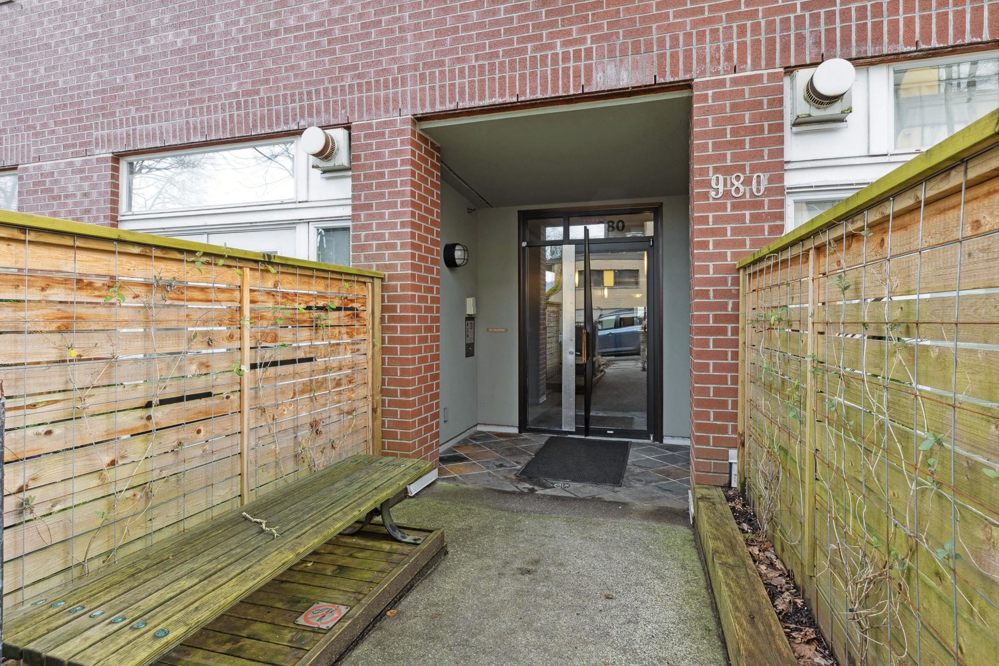 307 980 22nd Avenue - MLS&reg; # R3142569