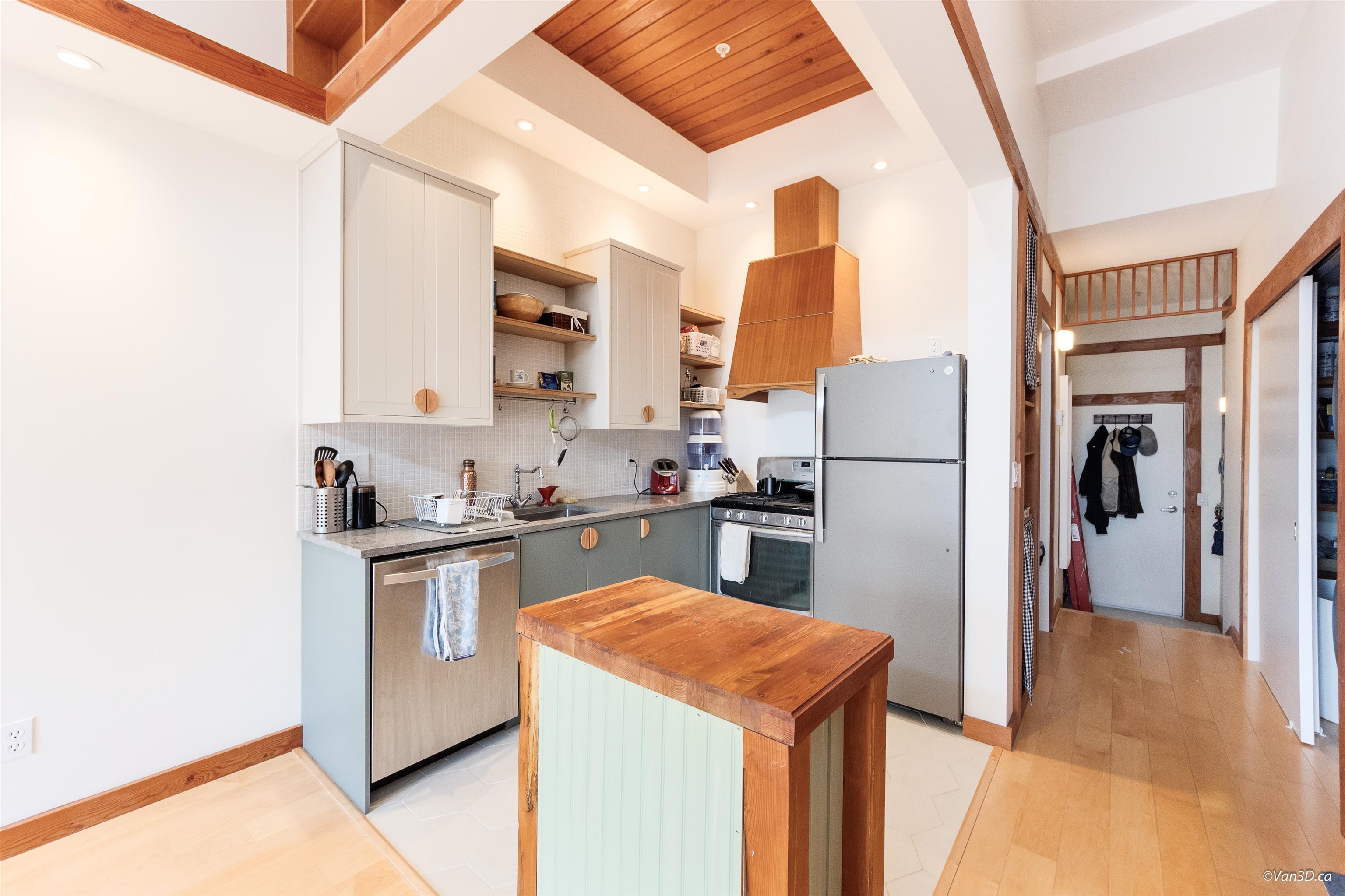 307 980 22nd Avenue - MLS&reg; # R3142569