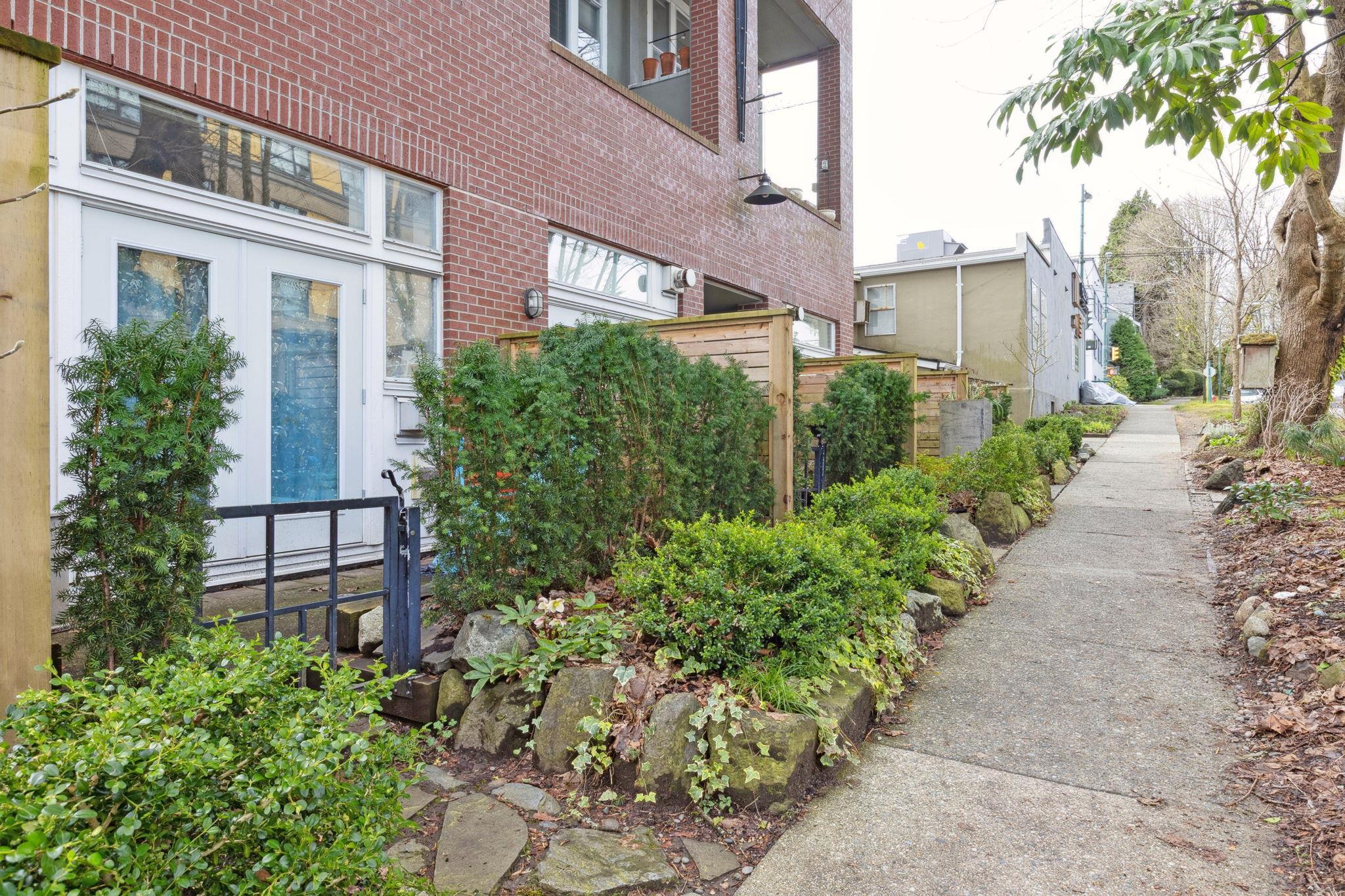 307 980 22nd Avenue - MLS&reg; # R3142569