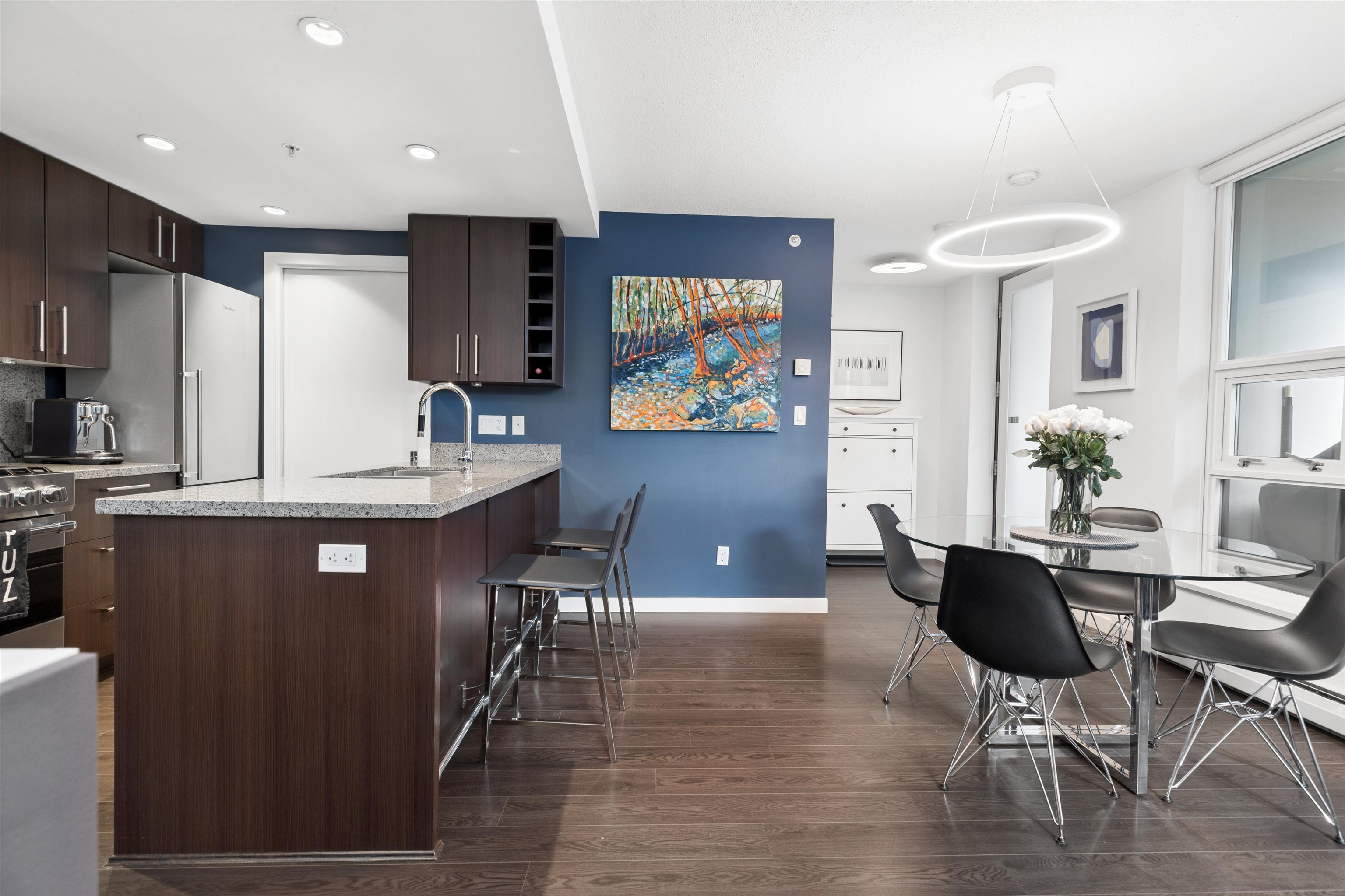  156 1st Avenue - MLS&reg; # R3142601