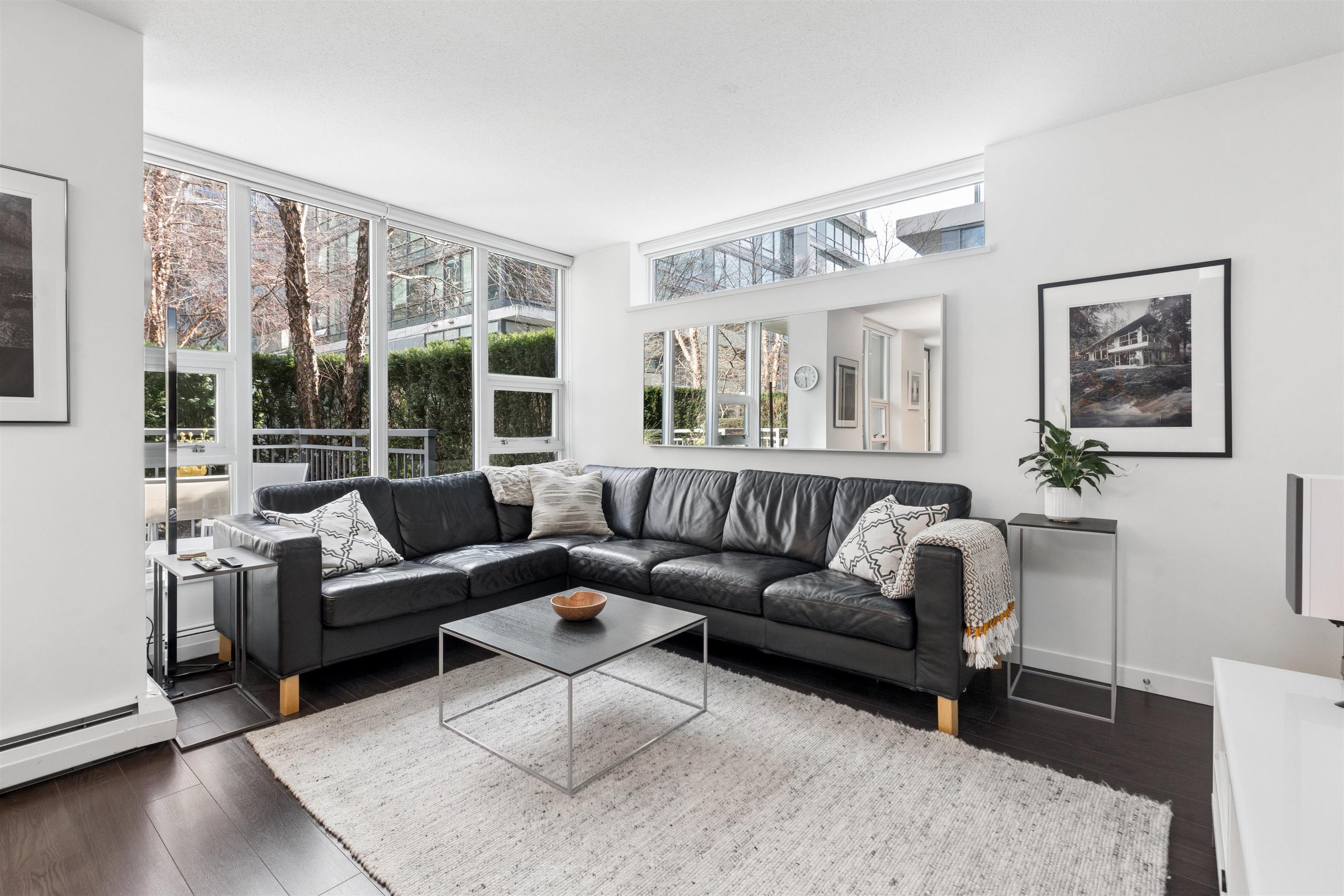  156 1st Avenue - MLS&reg; # R3142601
