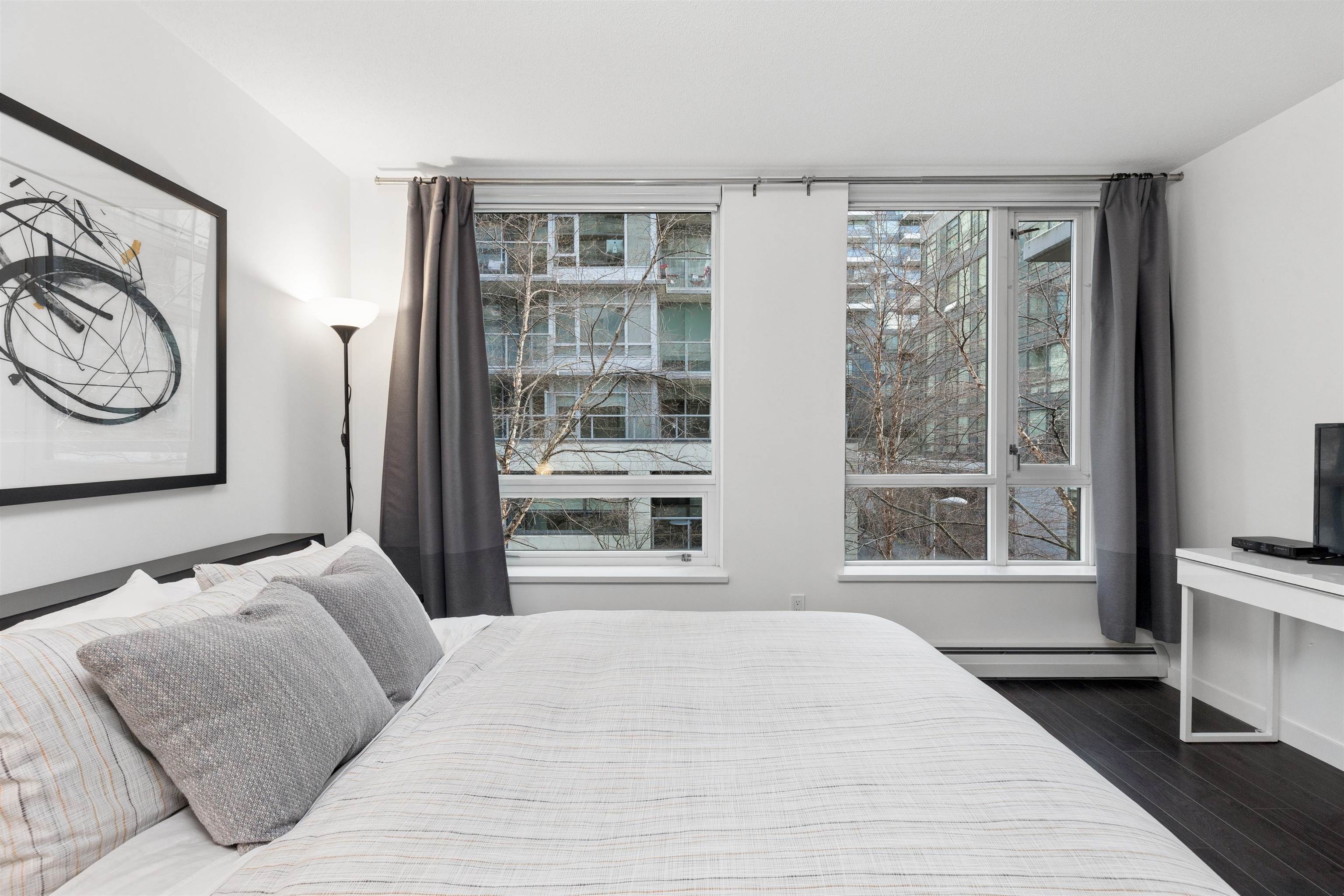 156 1st Avenue - MLS&reg; # R3142601