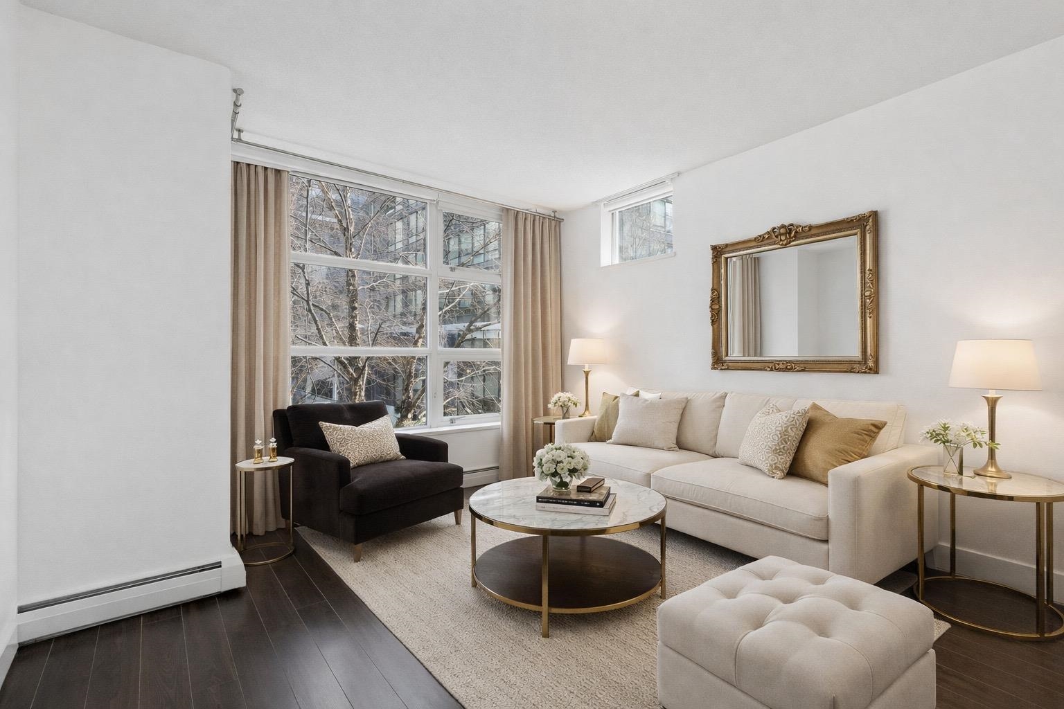  156 1st Avenue - MLS&reg; # R3142601