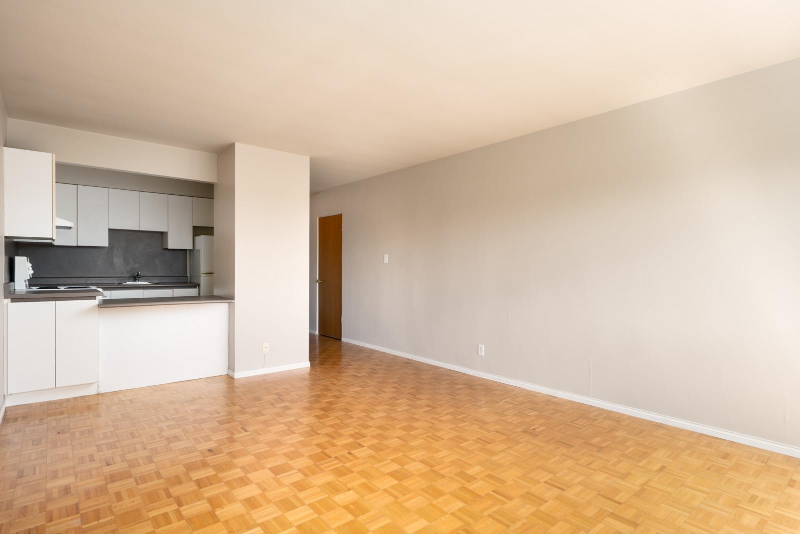 311 1970 41st Avenue - MLS&reg; # R3142680