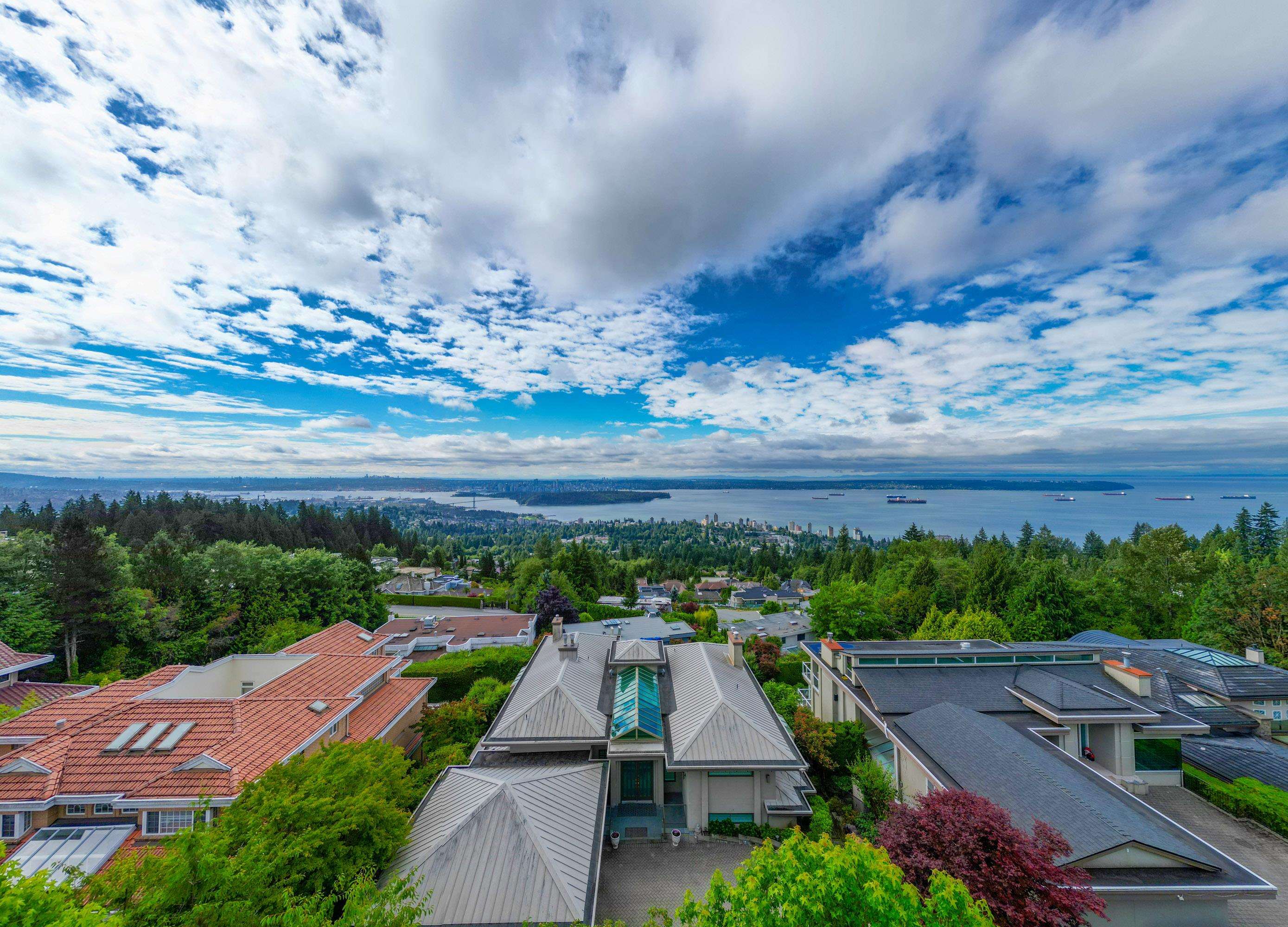  1572 Chippendale Court - MLS&reg; # R3142850