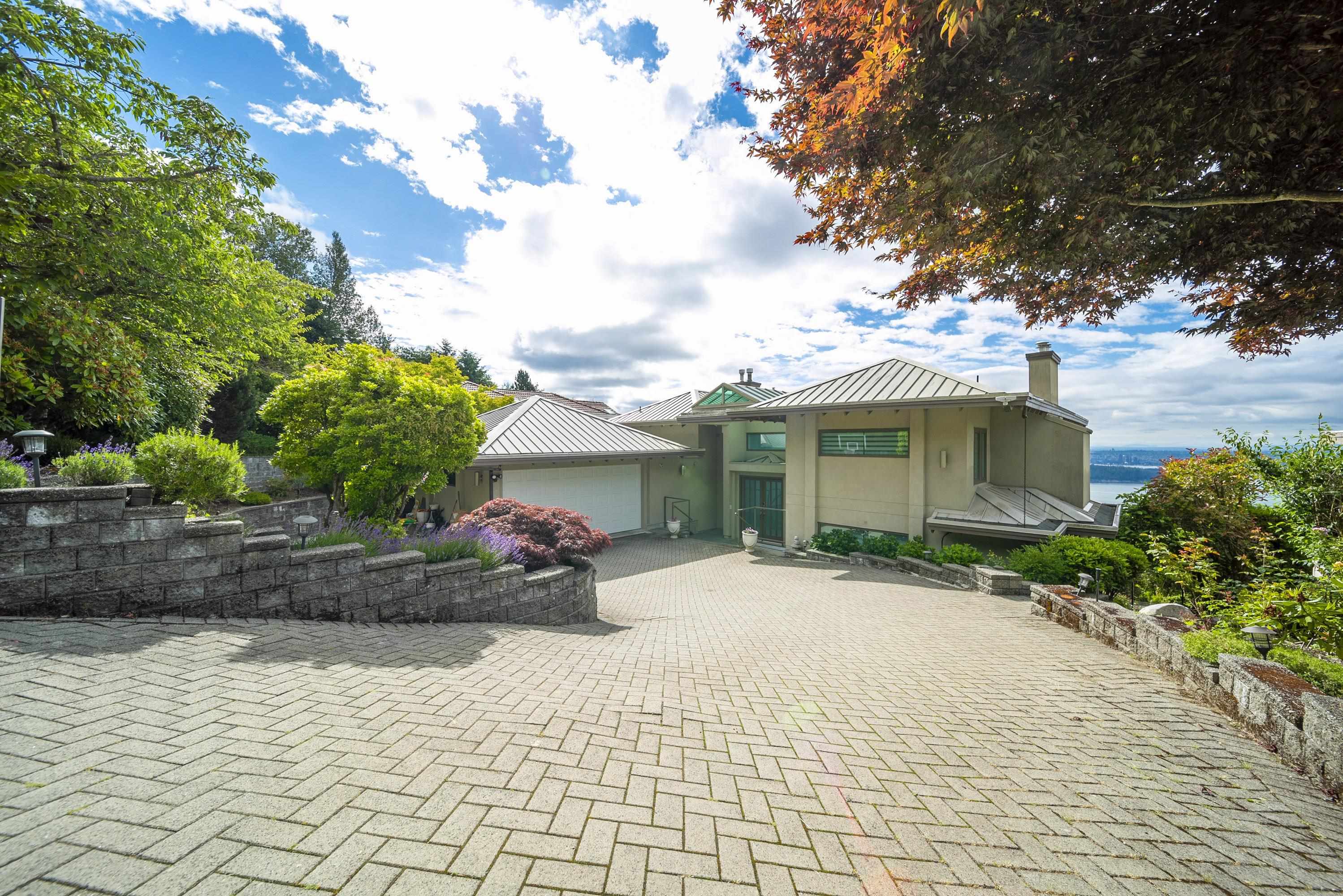  1572 Chippendale Court - MLS&reg; # R3142850