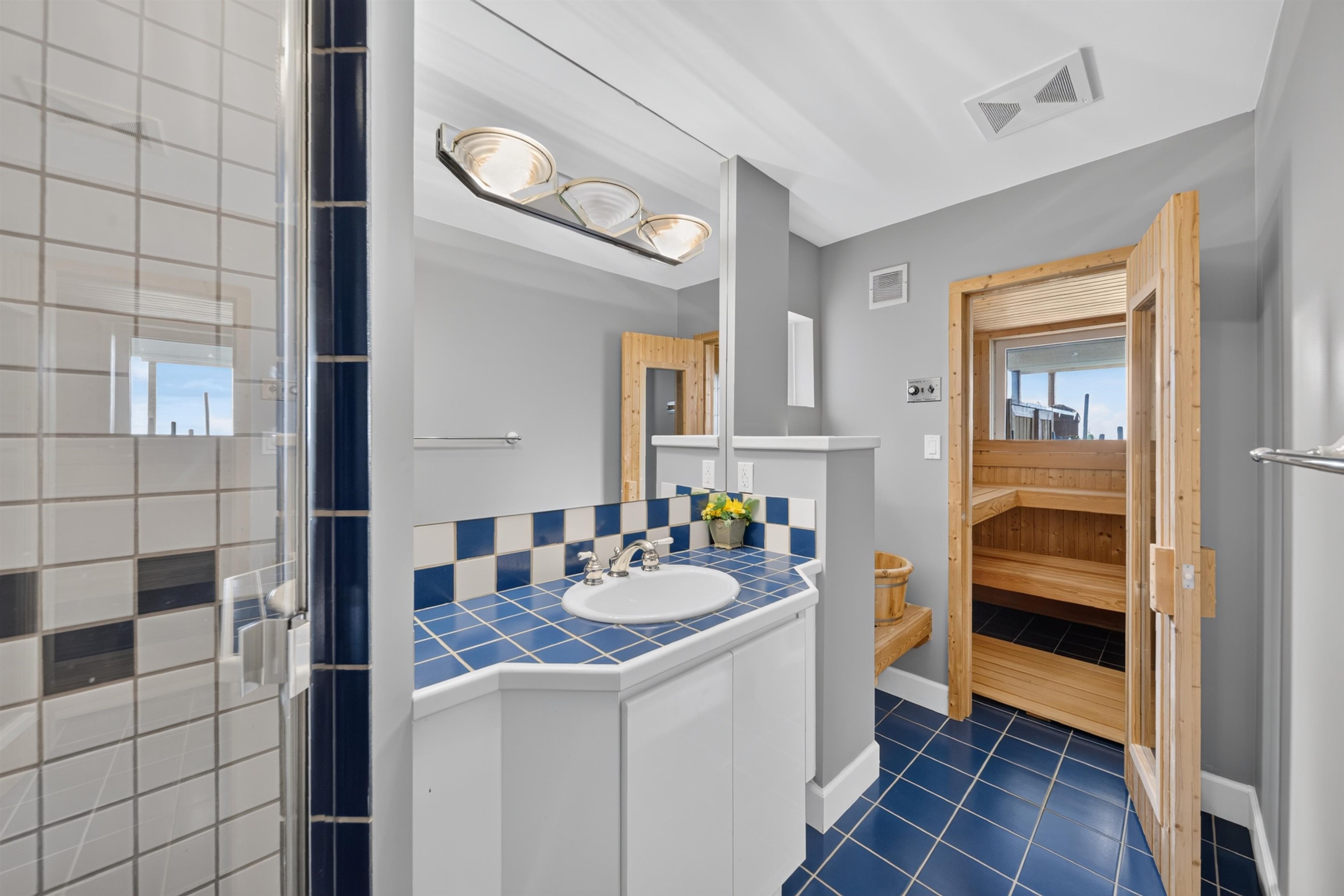  1572 Chippendale Court - MLS&reg; # R3142850