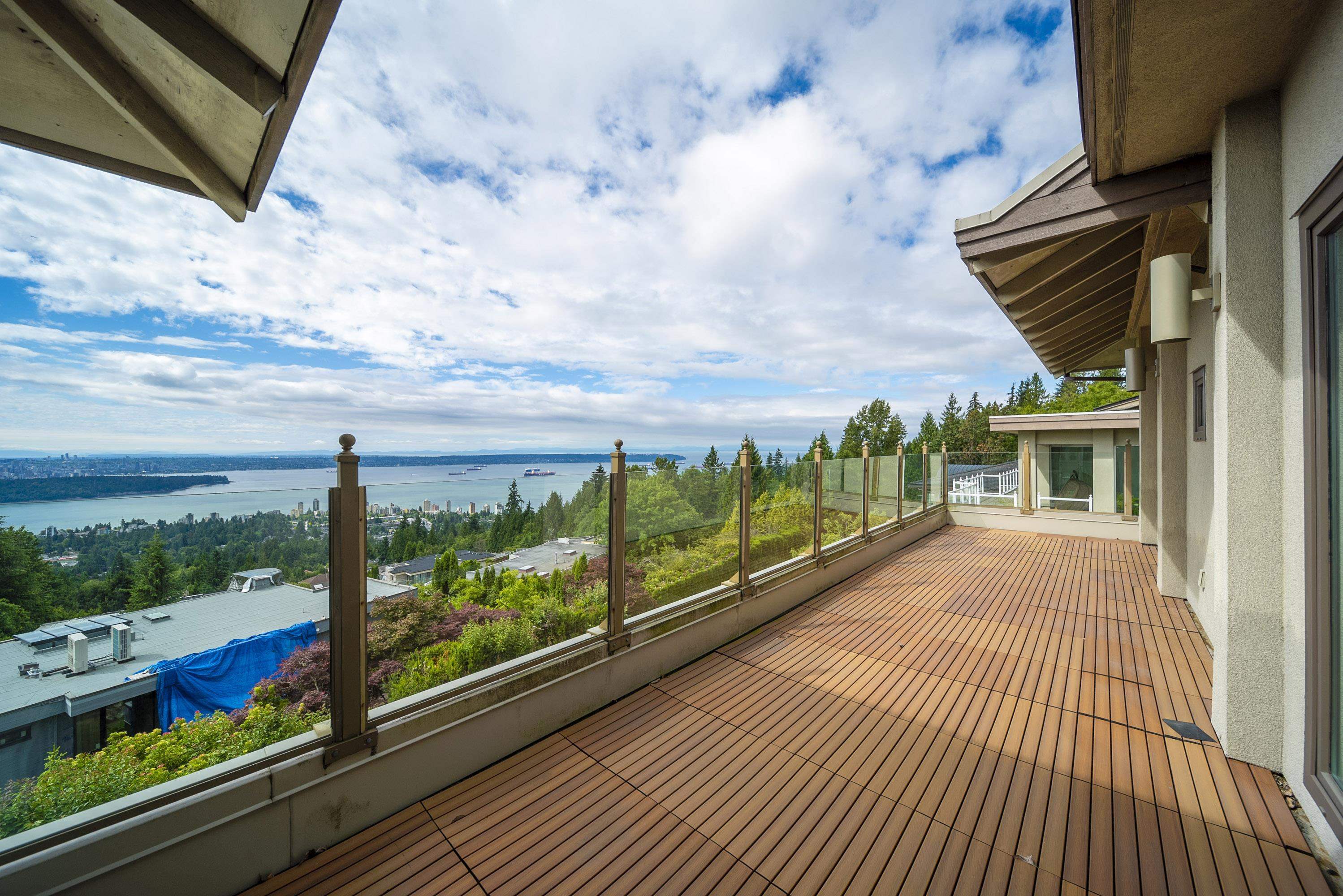  1572 Chippendale Court - MLS&reg; # R3142850