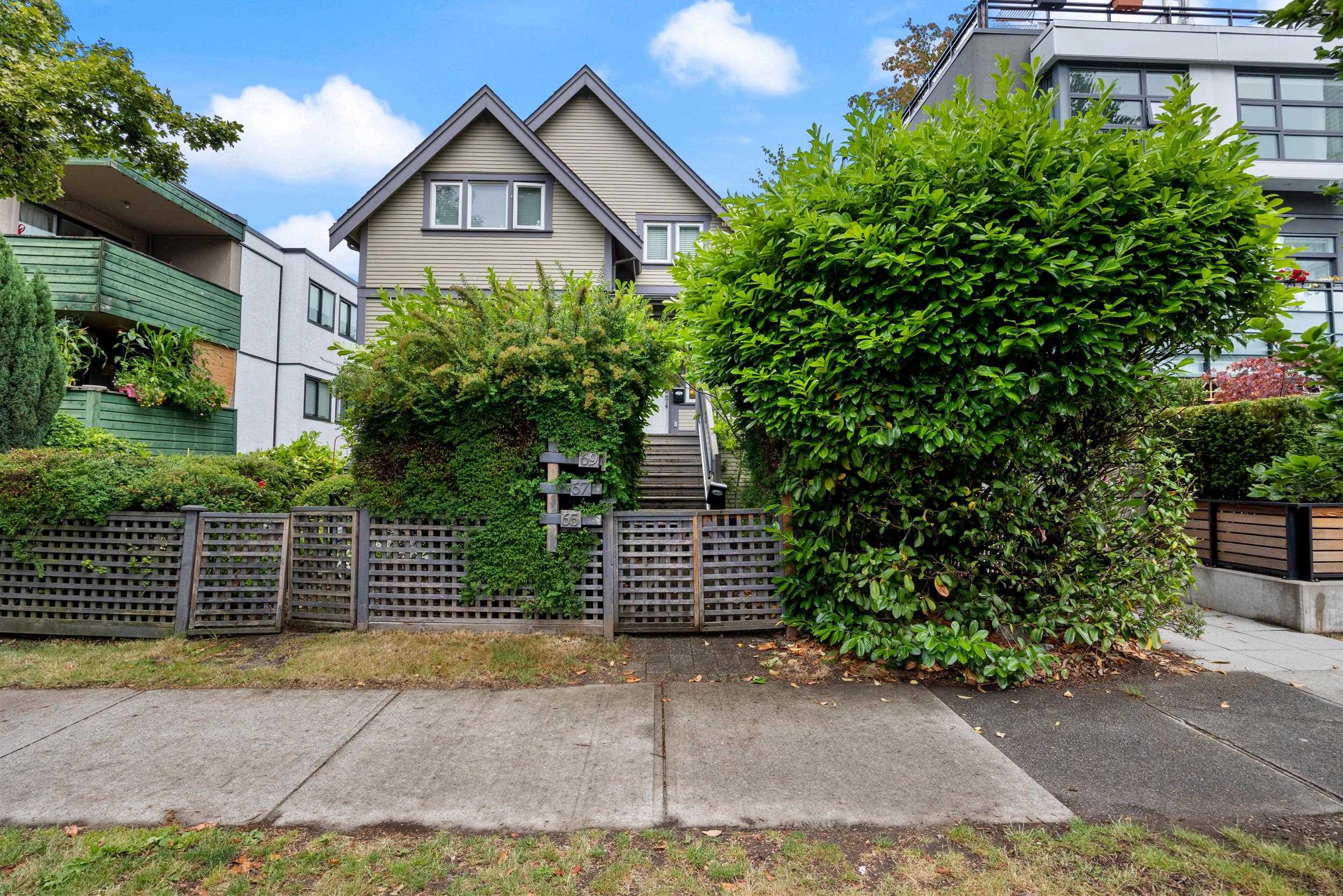  67 16th Avenue - MLS&reg; # R3142958