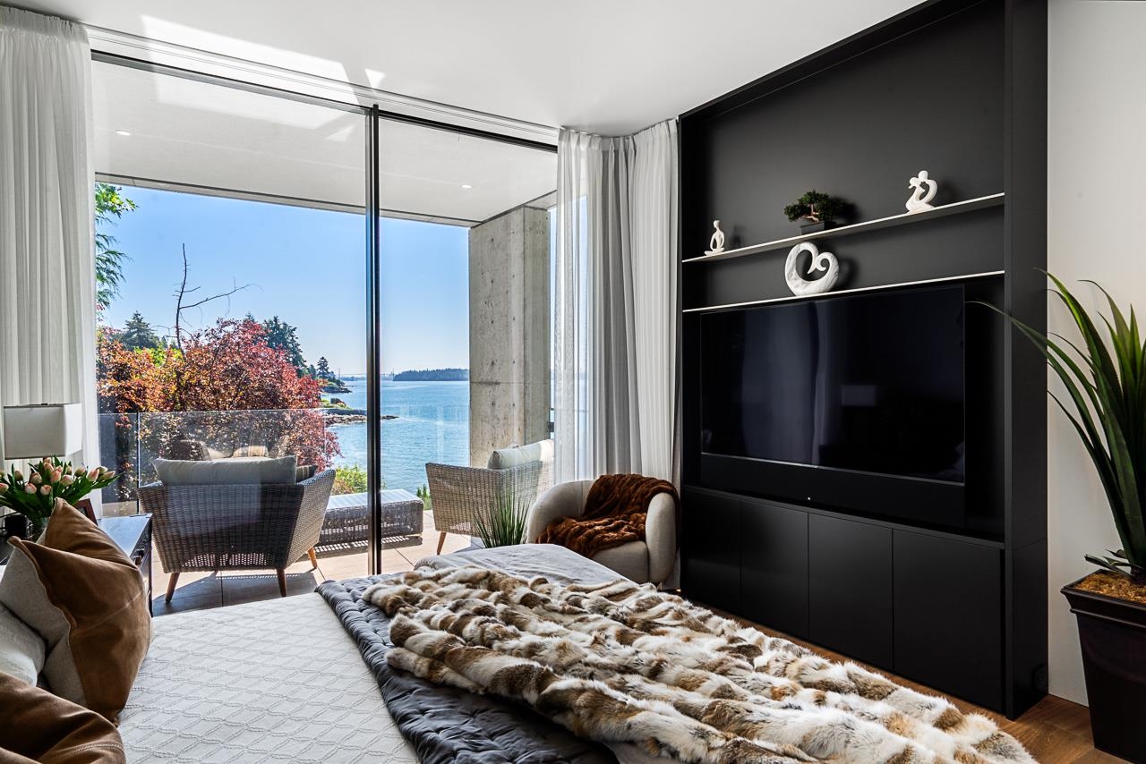  3478 Marine Drive - MLS&reg; # R3143003