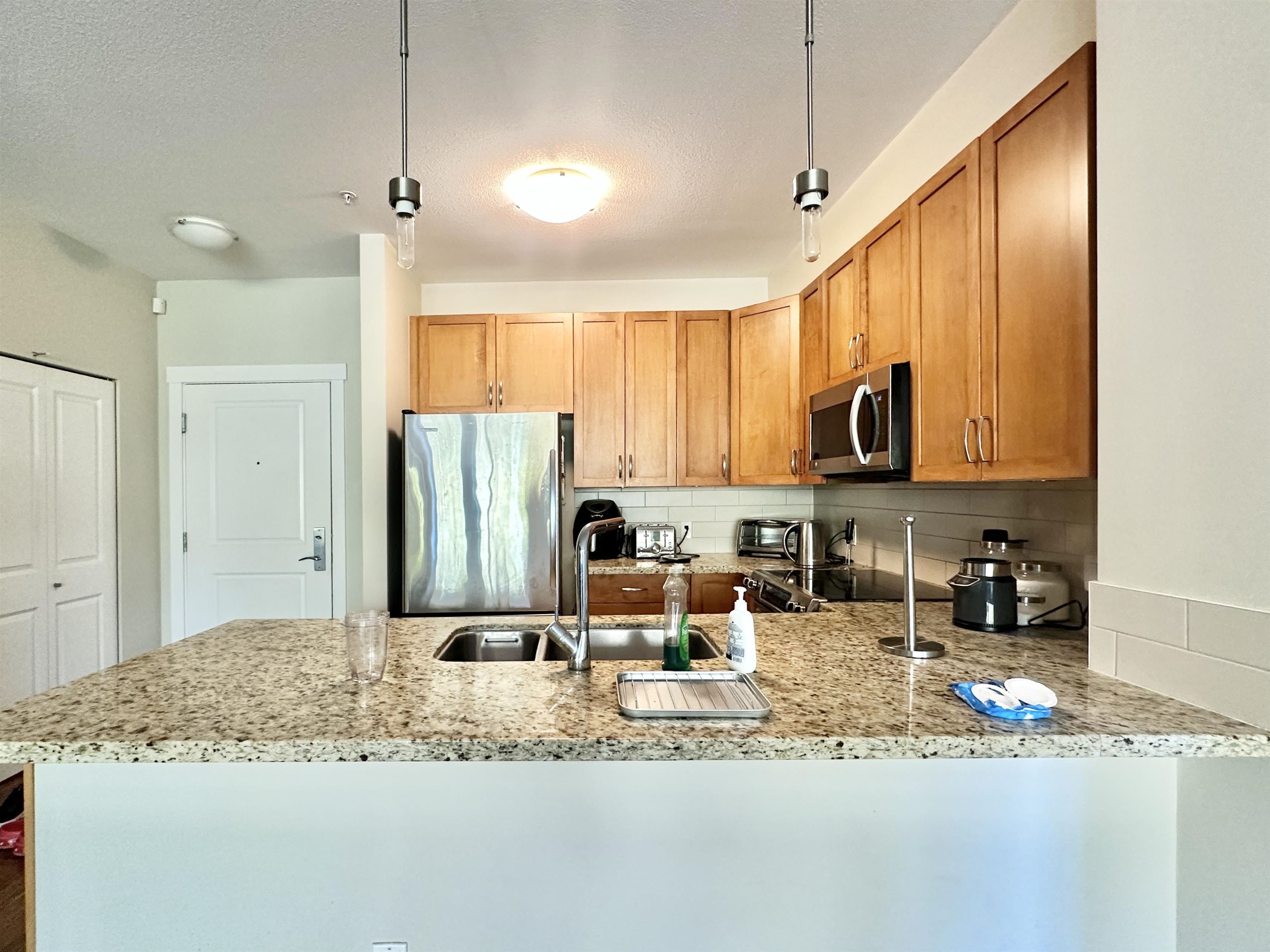 212 5788 Birney Avenue - MLS&reg; # R3143715