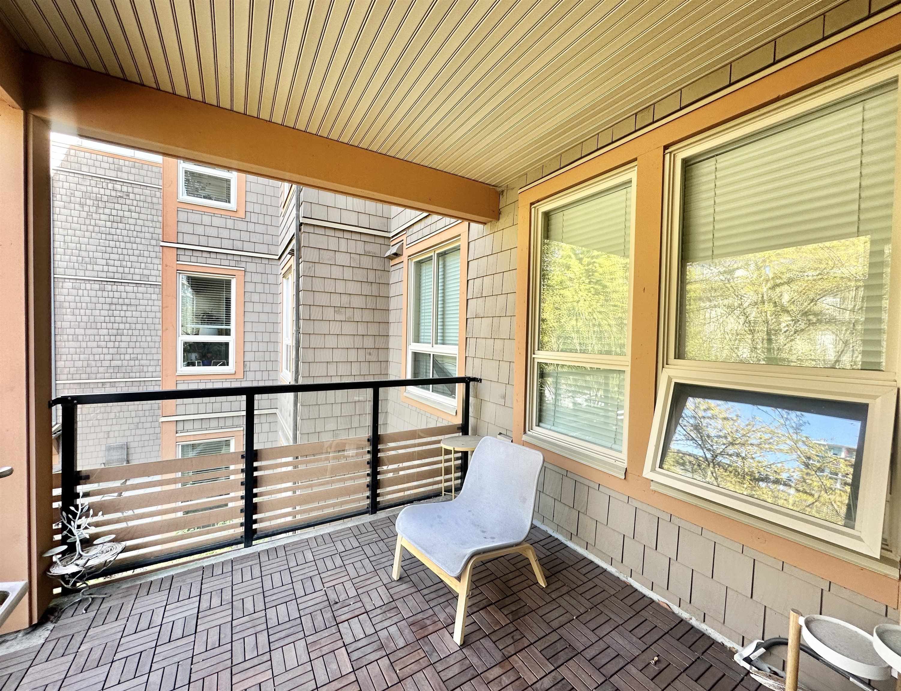 212 5788 Birney Avenue - MLS&reg; # R3143715