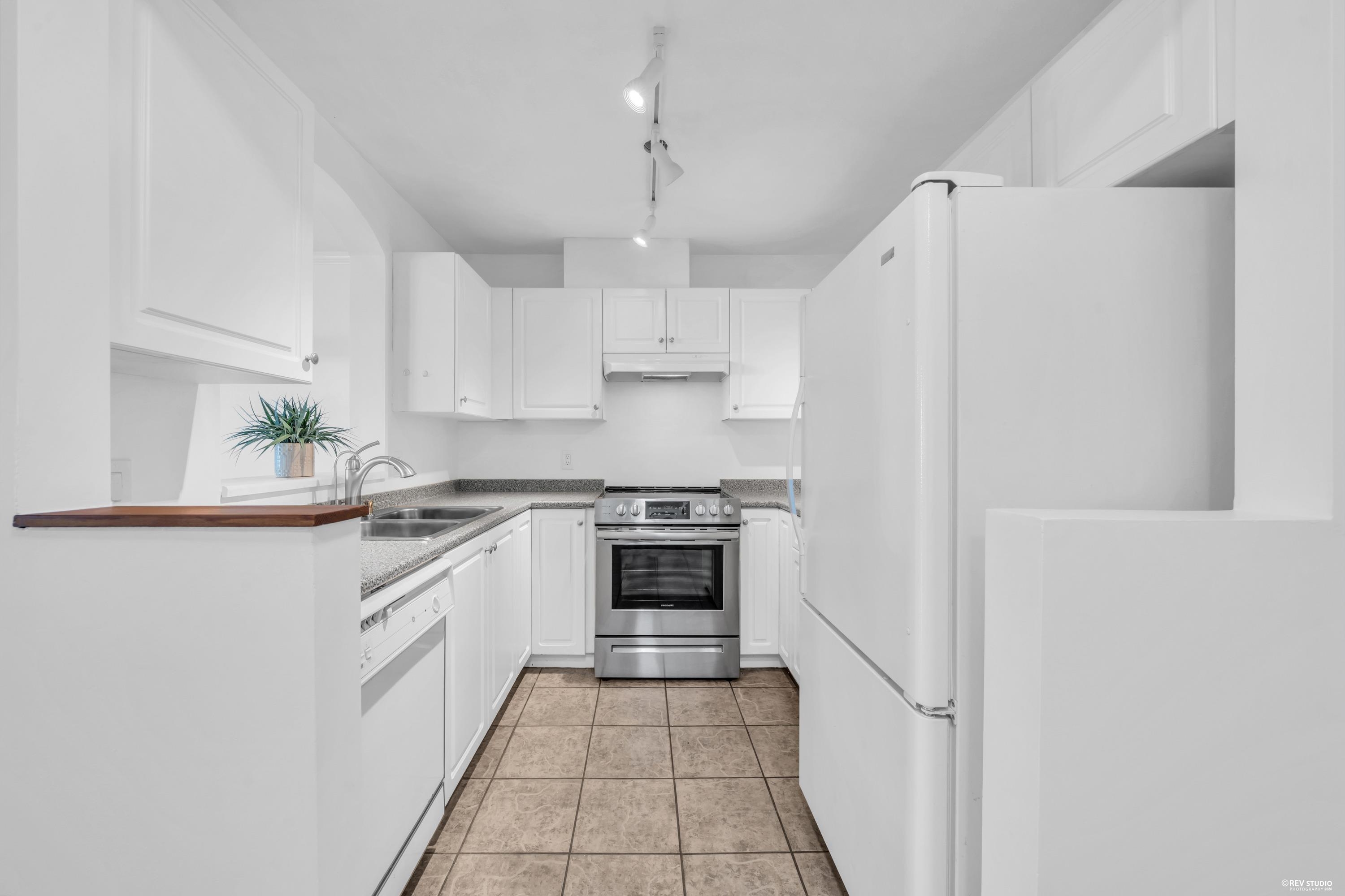 206 3638 Rae Avenue - MLS&reg; # R3144016