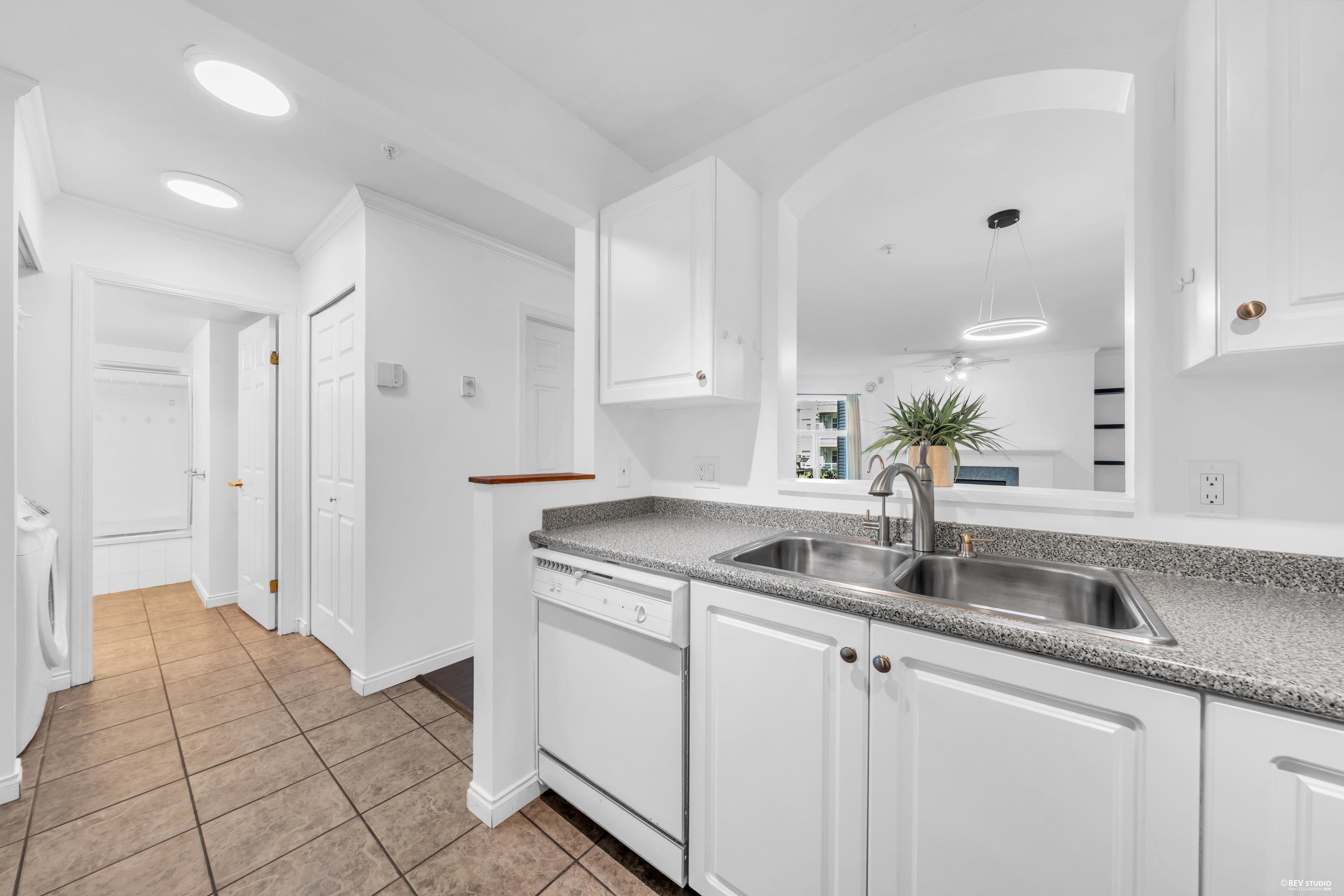 206 3638 Rae Avenue - MLS&reg; # R3144016