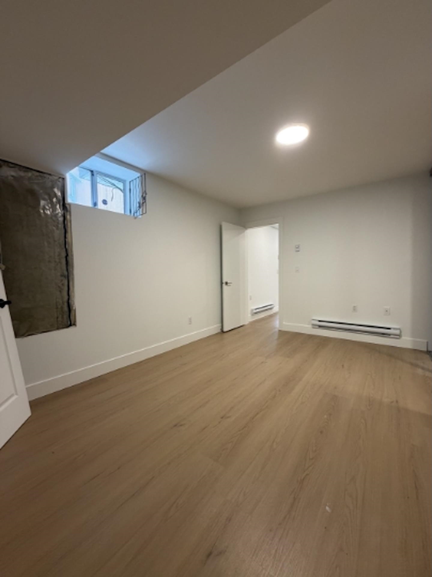  1631 Emerson Court - MLS&reg; # R3144317