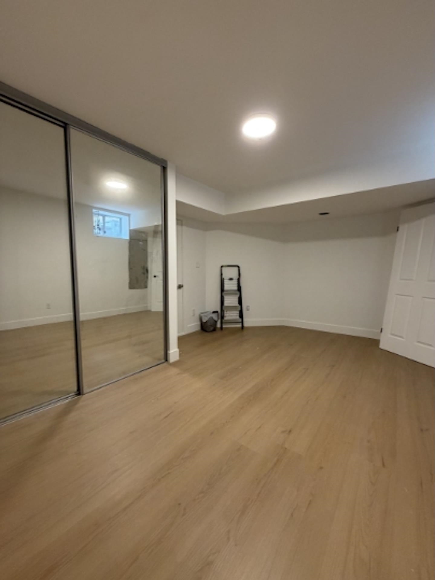  1631 Emerson Court - MLS&reg; # R3144317