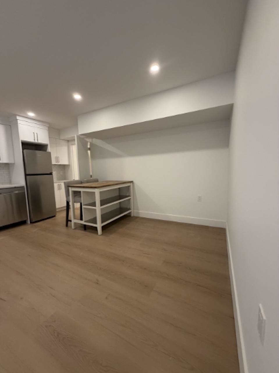  1631 Emerson Court - MLS&reg; # R3144317