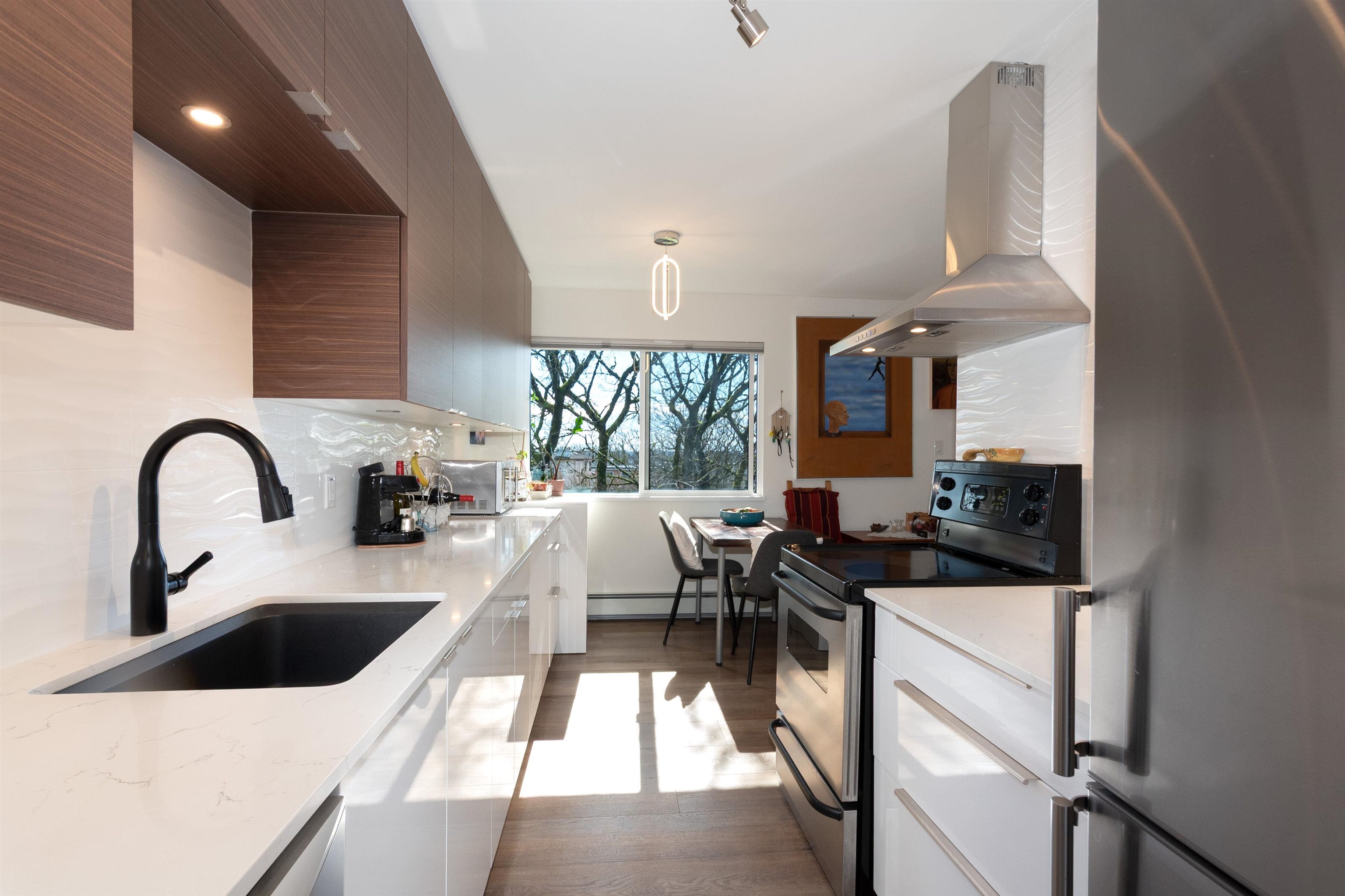 405 8775 Cartier Street - MLS&reg; # R3144469