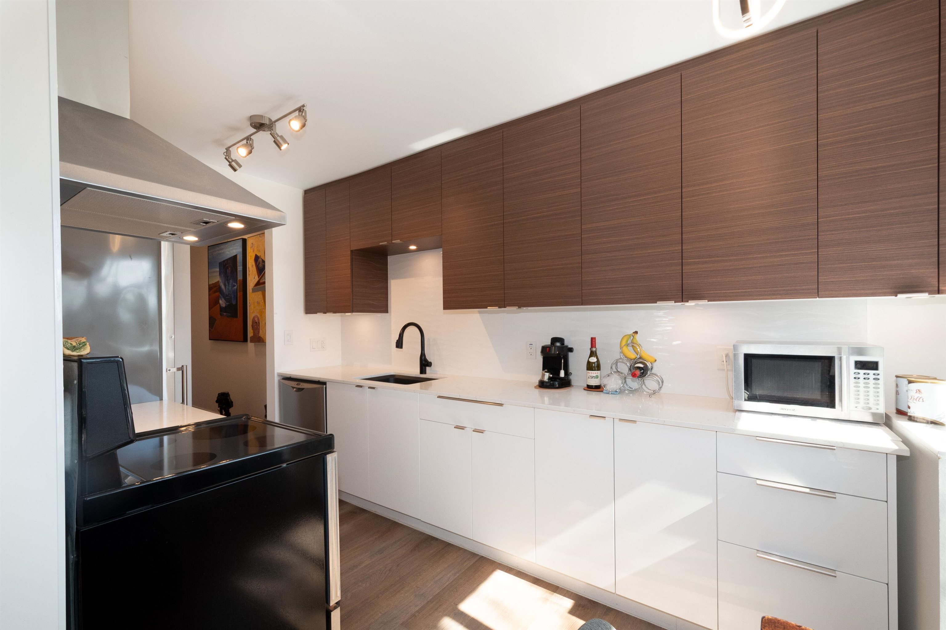 405 8775 Cartier Street - MLS&reg; # R3144469