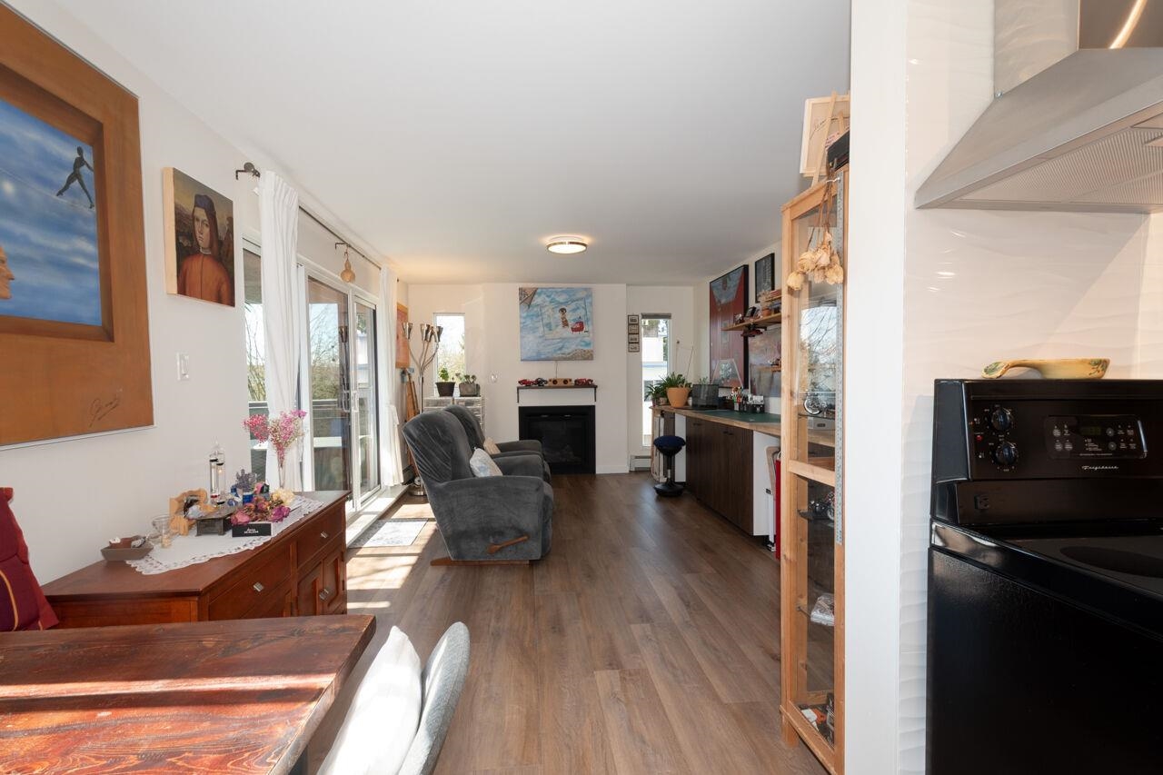405 8775 Cartier Street - MLS&reg; # R3144469