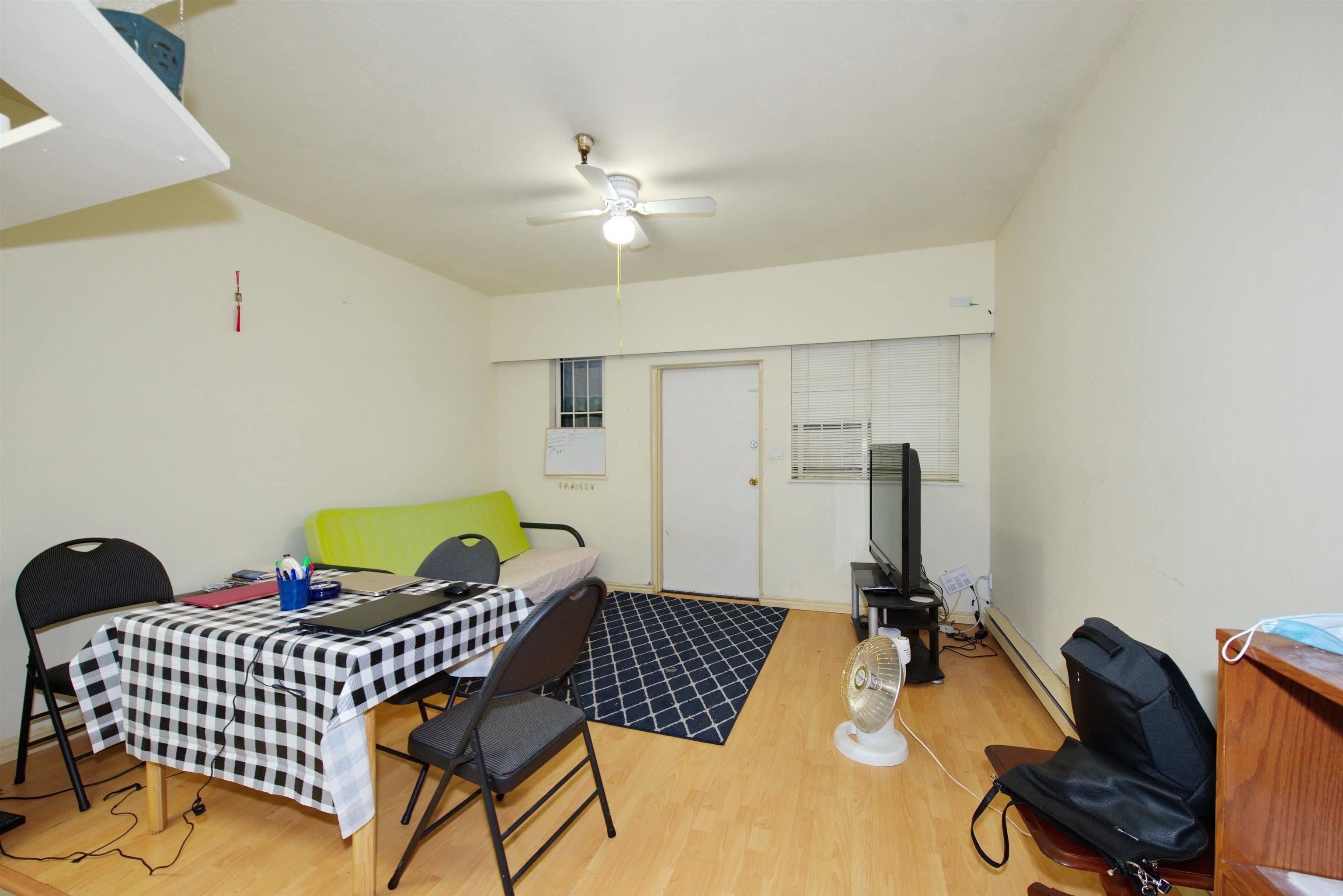 2 862 Broadway  - MLS&reg; # R3144735