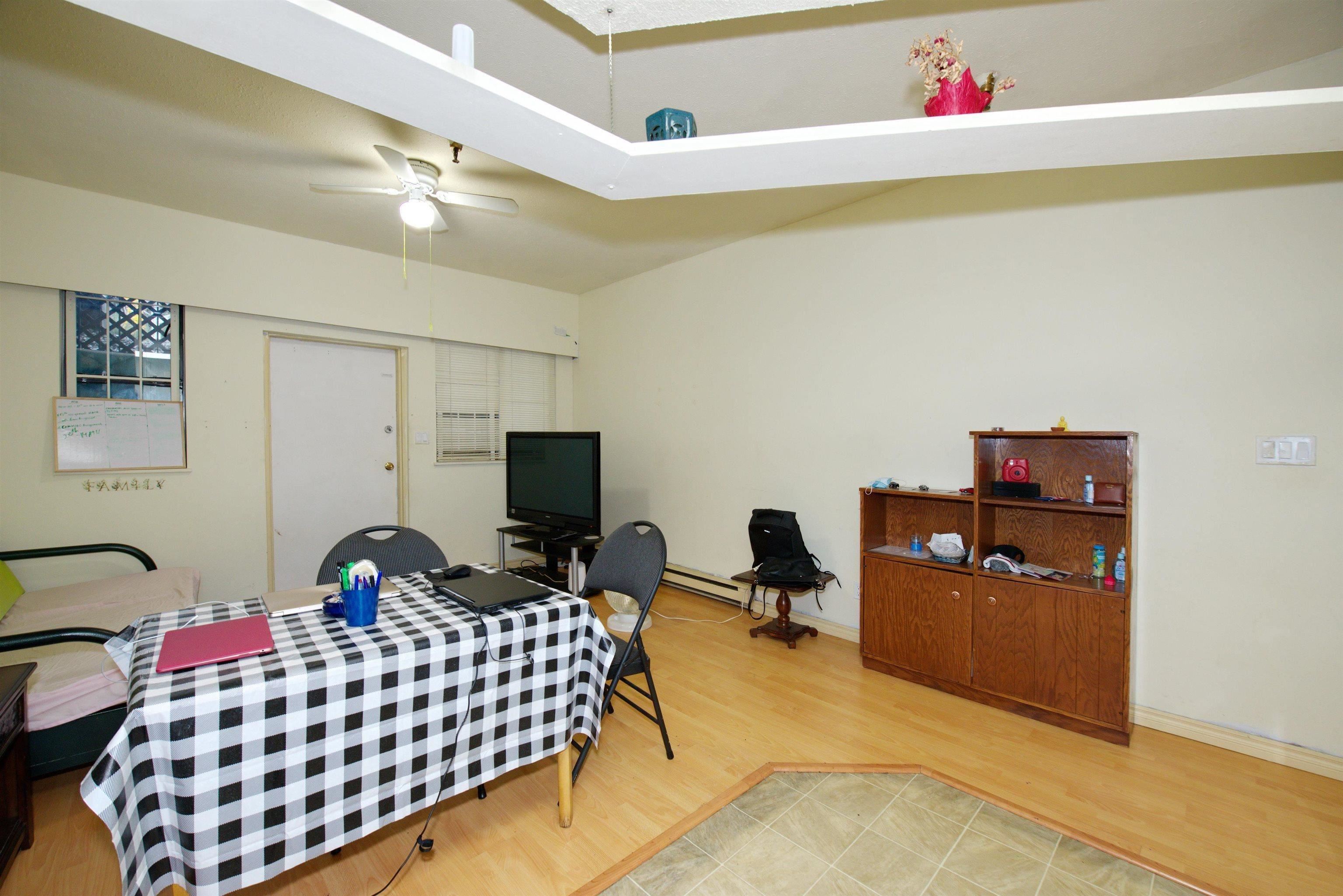 2 862 Broadway  - MLS&reg; # R3144735