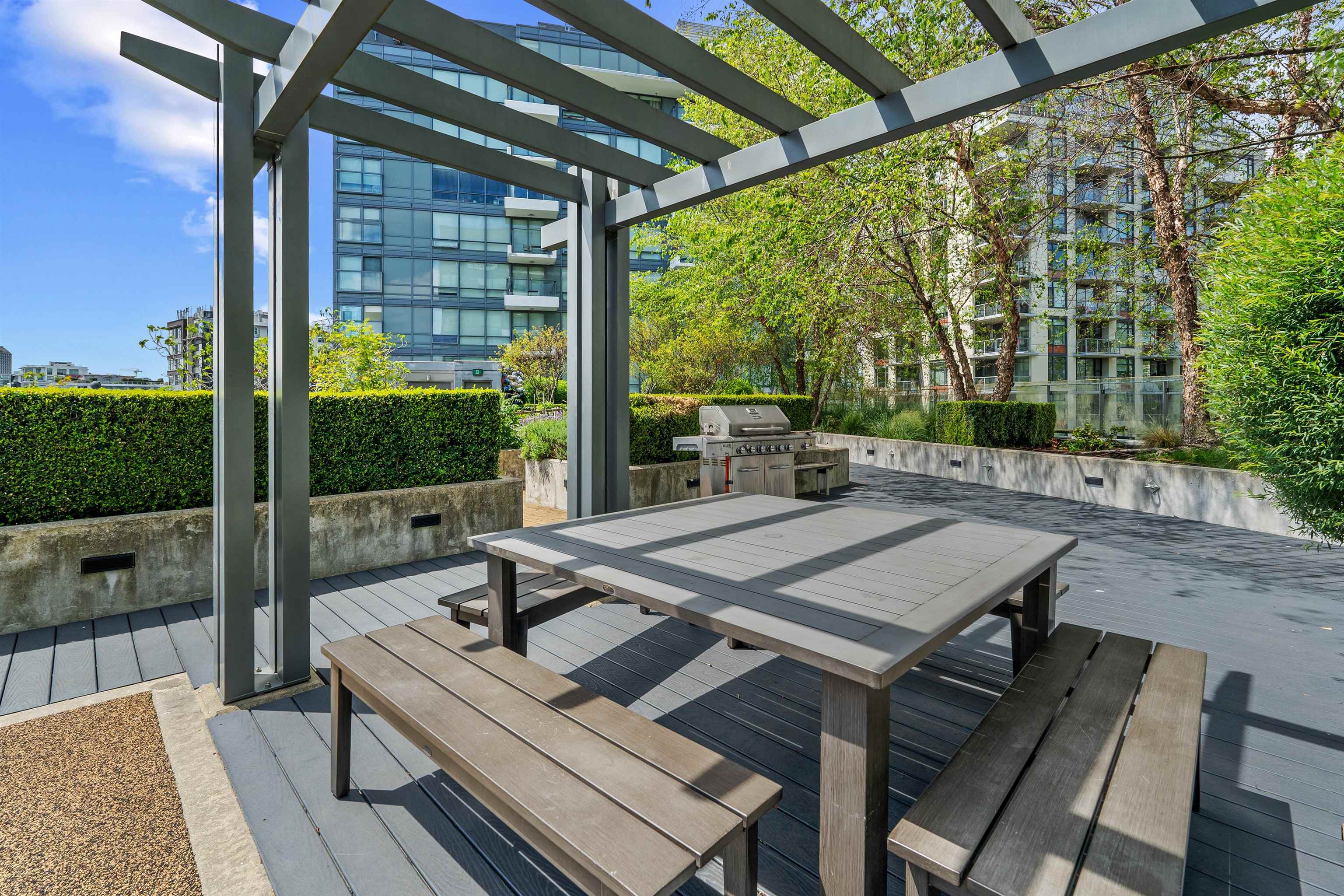 523 159 2nd Avenue - MLS&reg; # R3145627