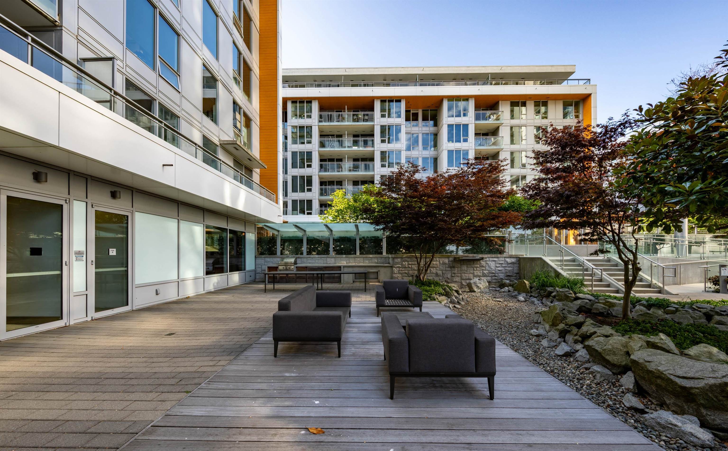 512 433 Marine Drive - MLS&reg; # R3146001