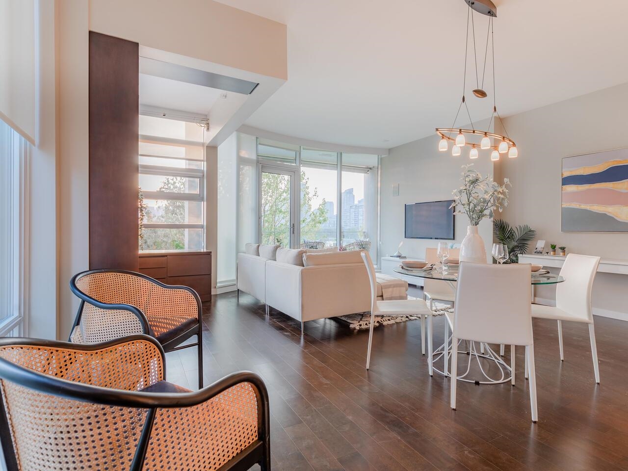 404 1616 Columbia Street - MLS&reg; # R3146519