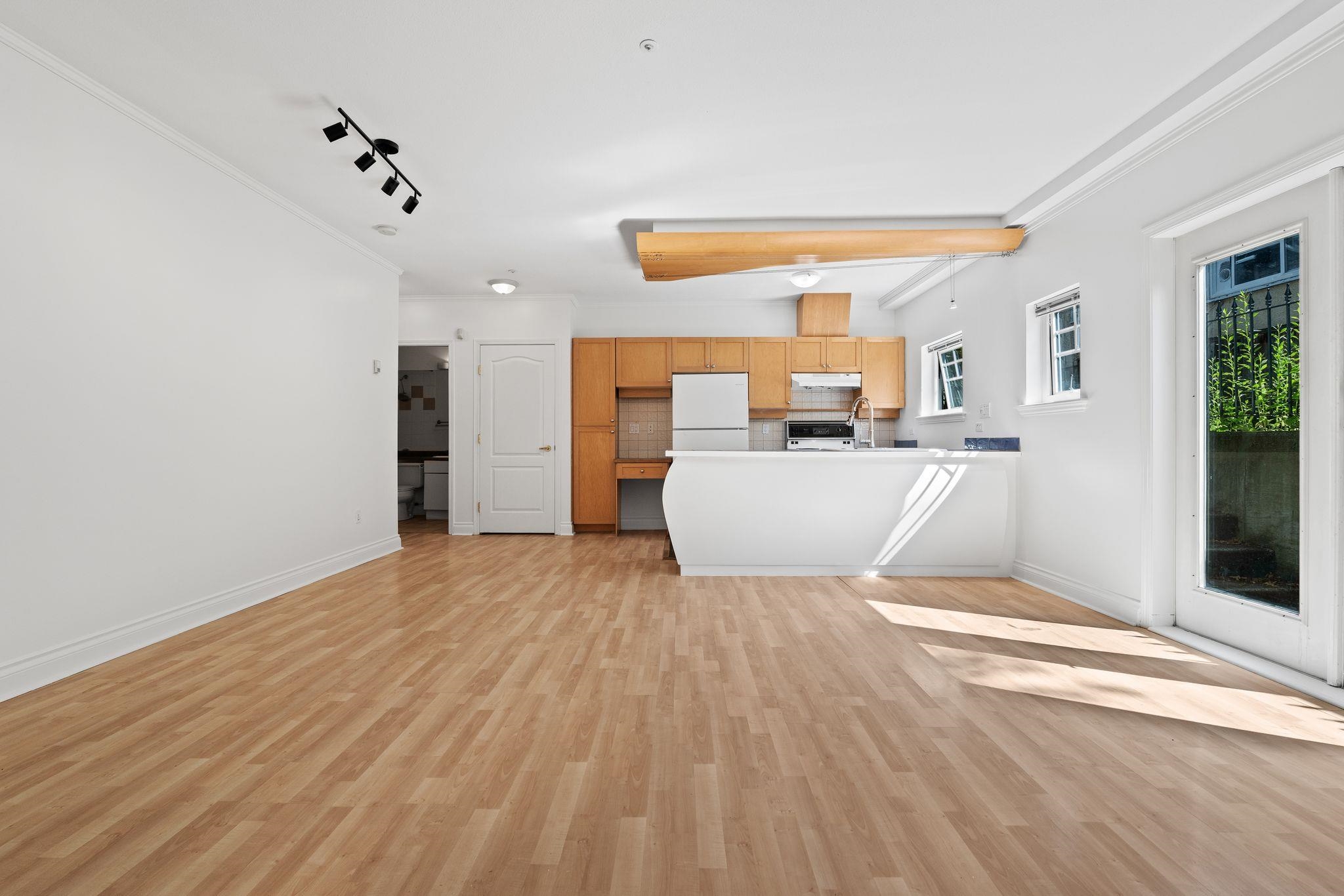  3027 7th Avenue - MLS&reg; # R3146709