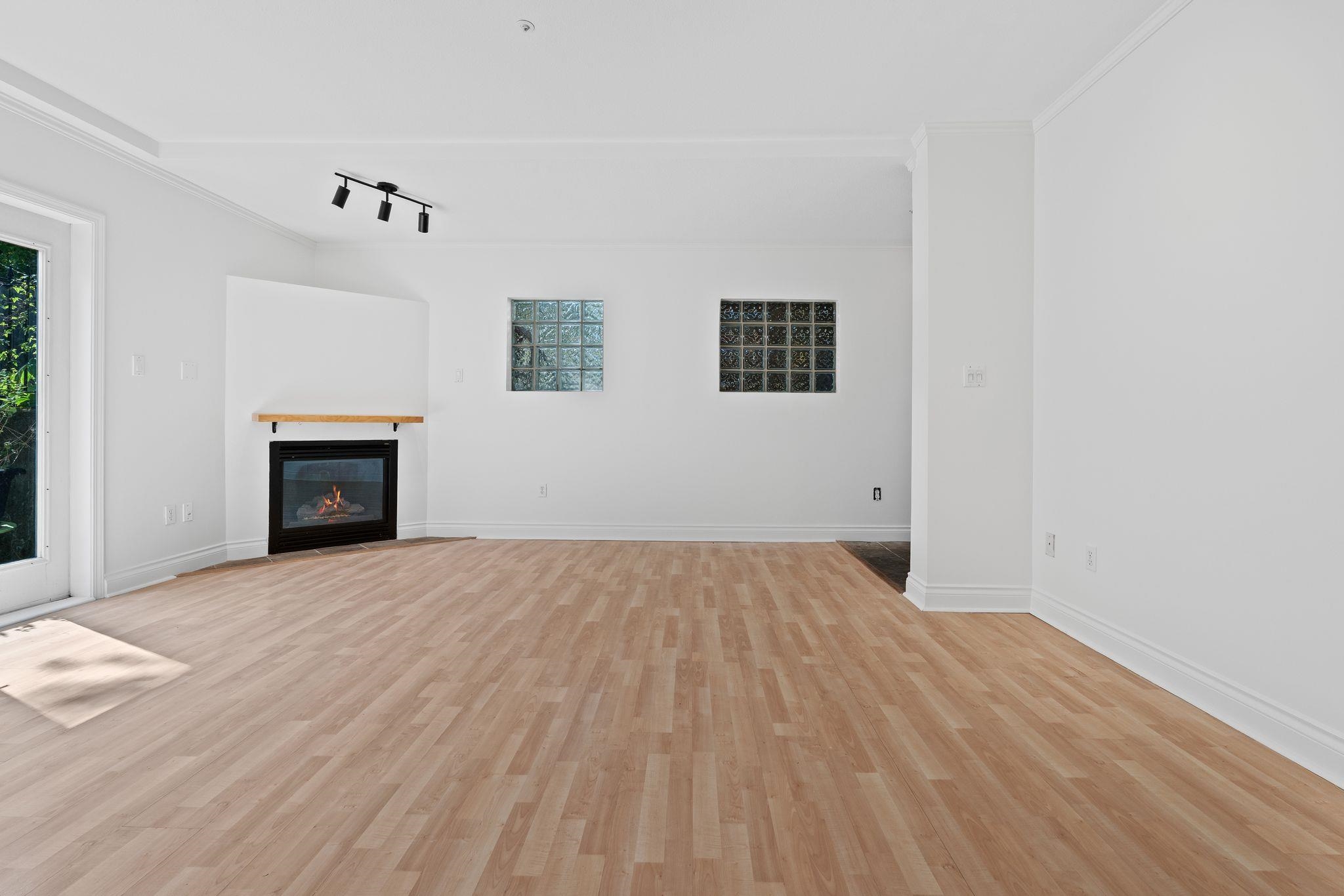  3027 7th Avenue - MLS&reg; # R3146709