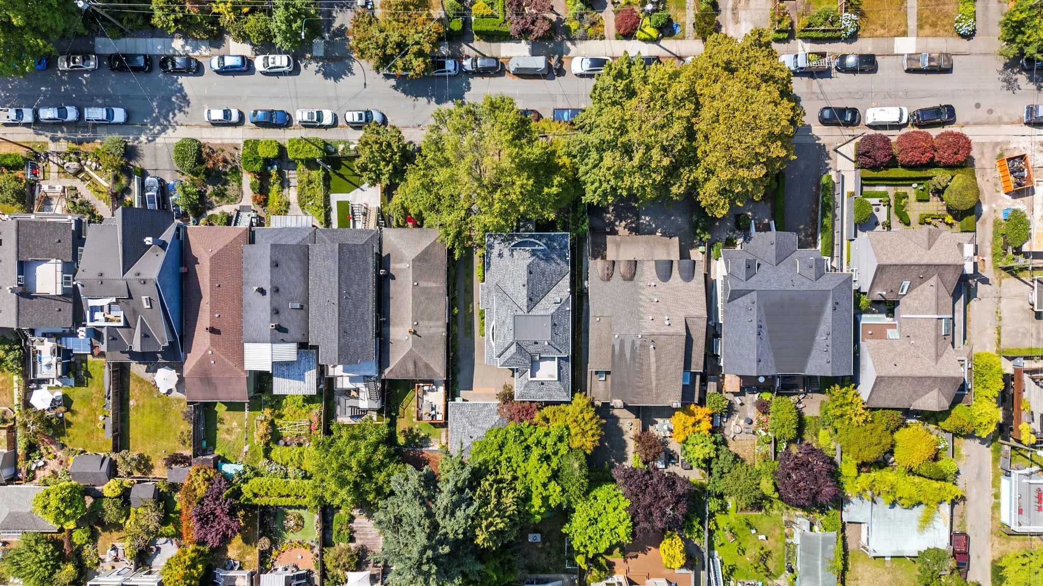  3027 7th Avenue - MLS&reg; # R3146709