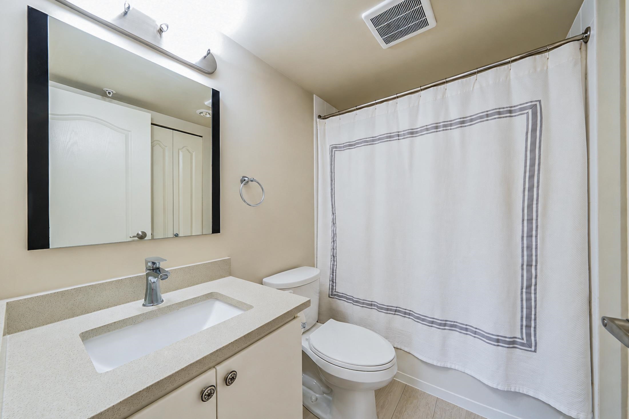 305 3489 Ascot Place - MLS&reg; # R3146808
