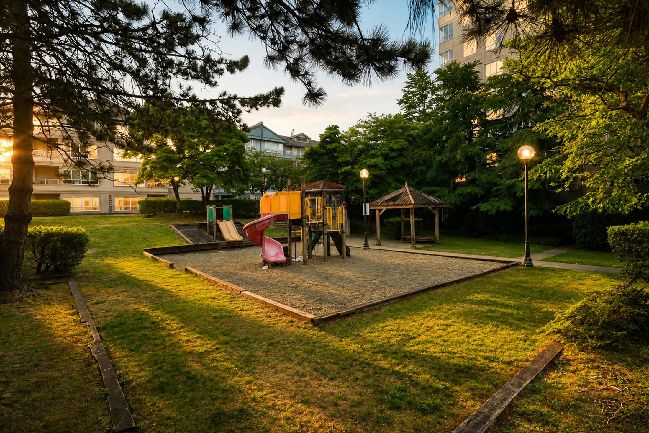 305 3489 Ascot Place - MLS&reg; # R3146808