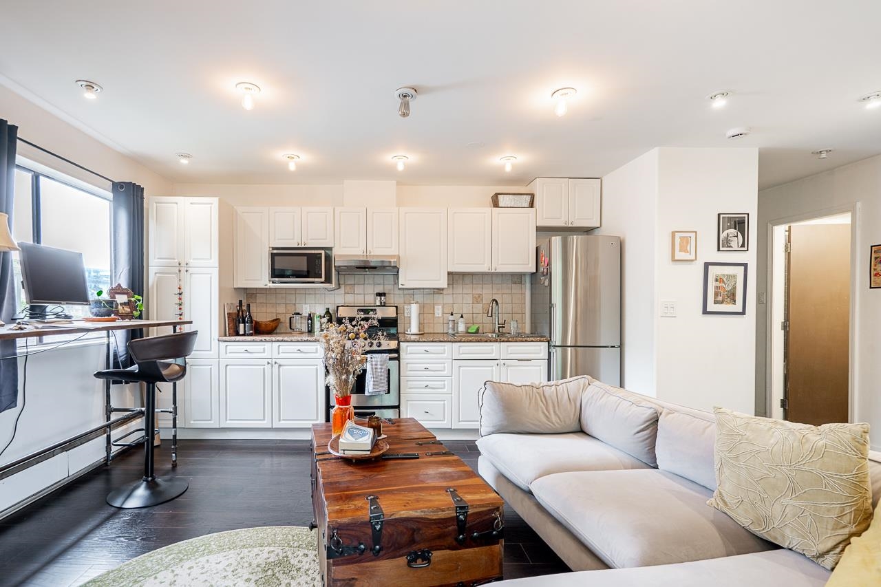 302 138 Templeton Drive - MLS&reg; # R3148477