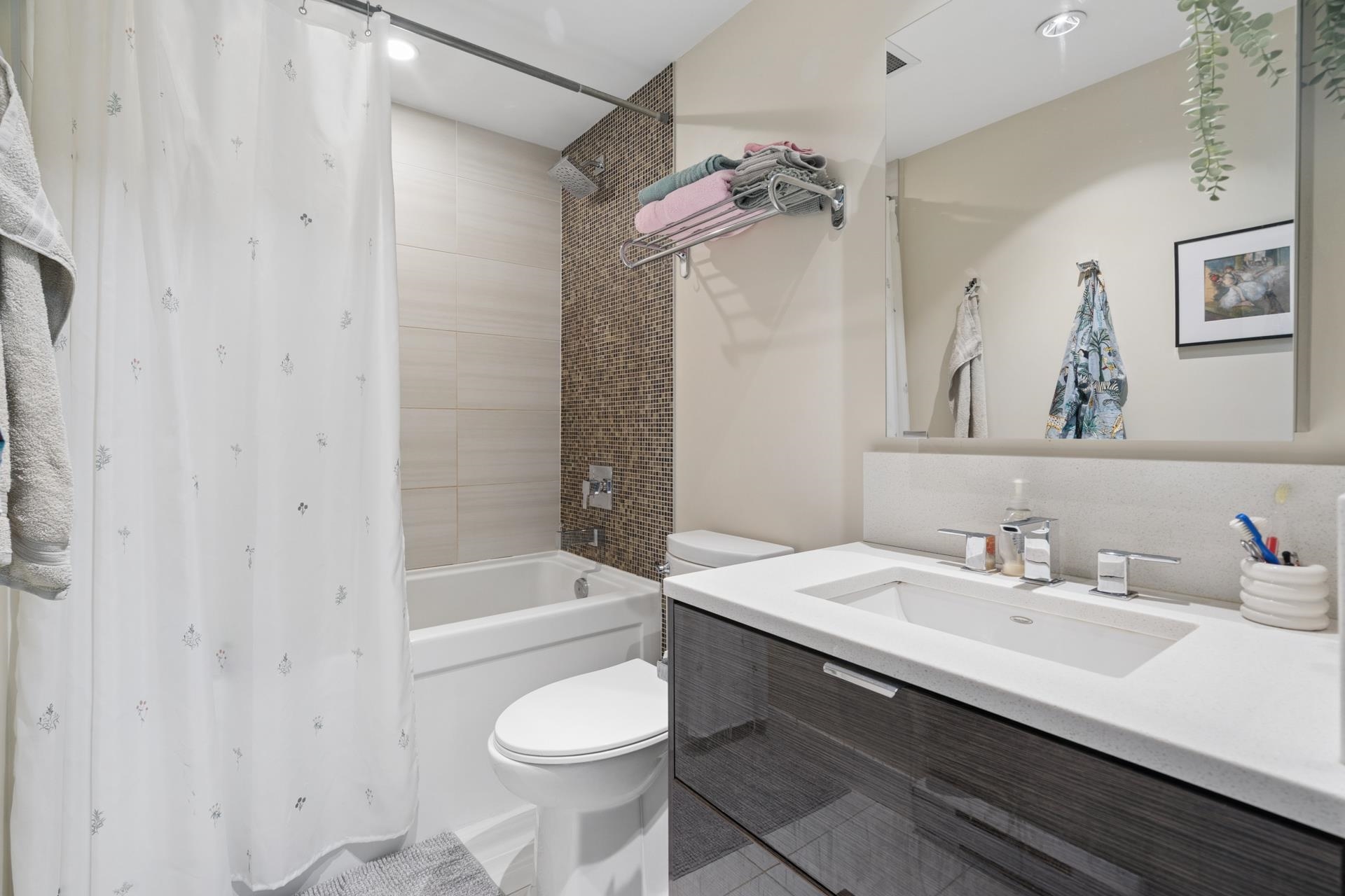 131 1777 7th Avenue - MLS&reg; # R3148482