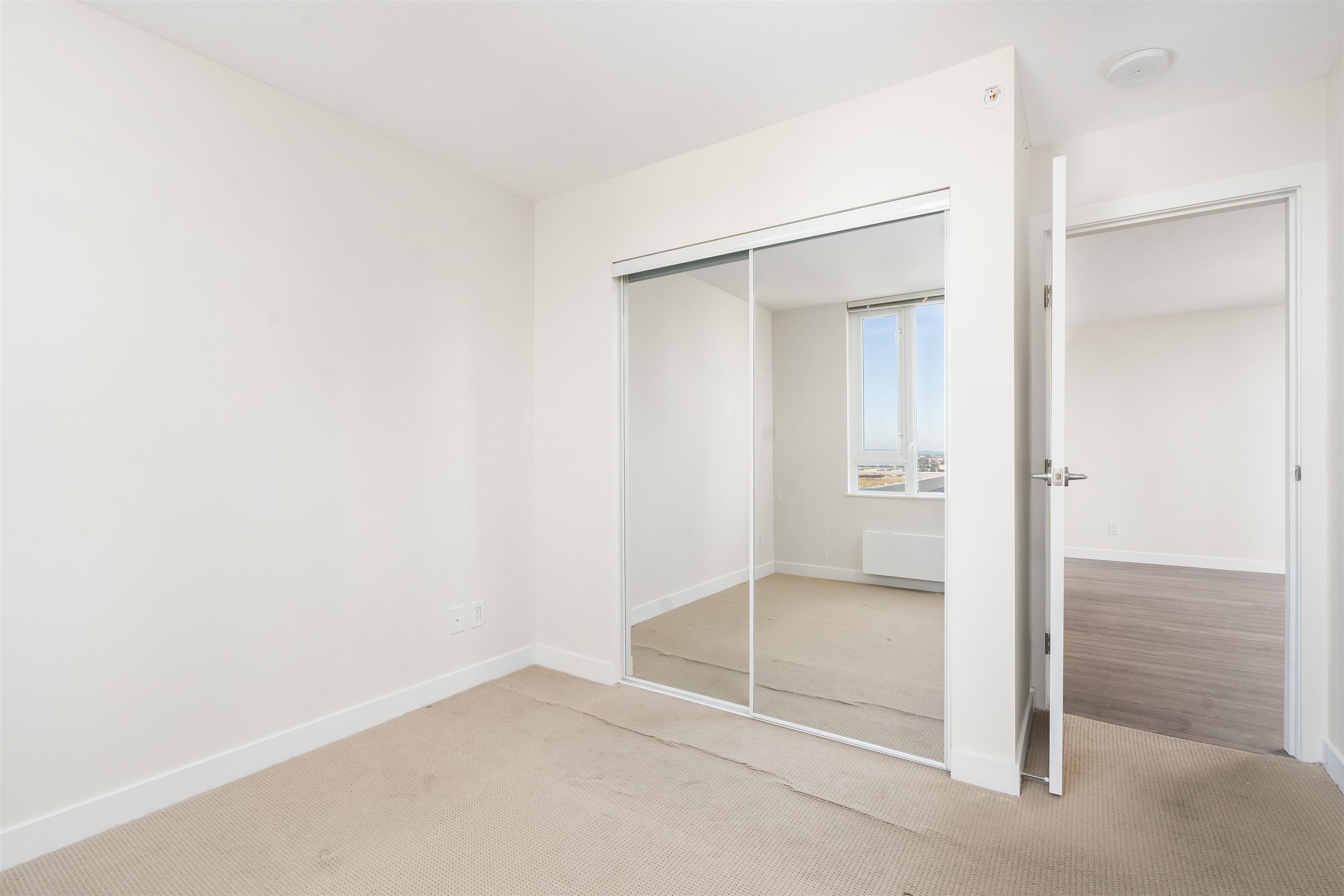 1107 488 Marine Drive - MLS&reg; # R3148744
