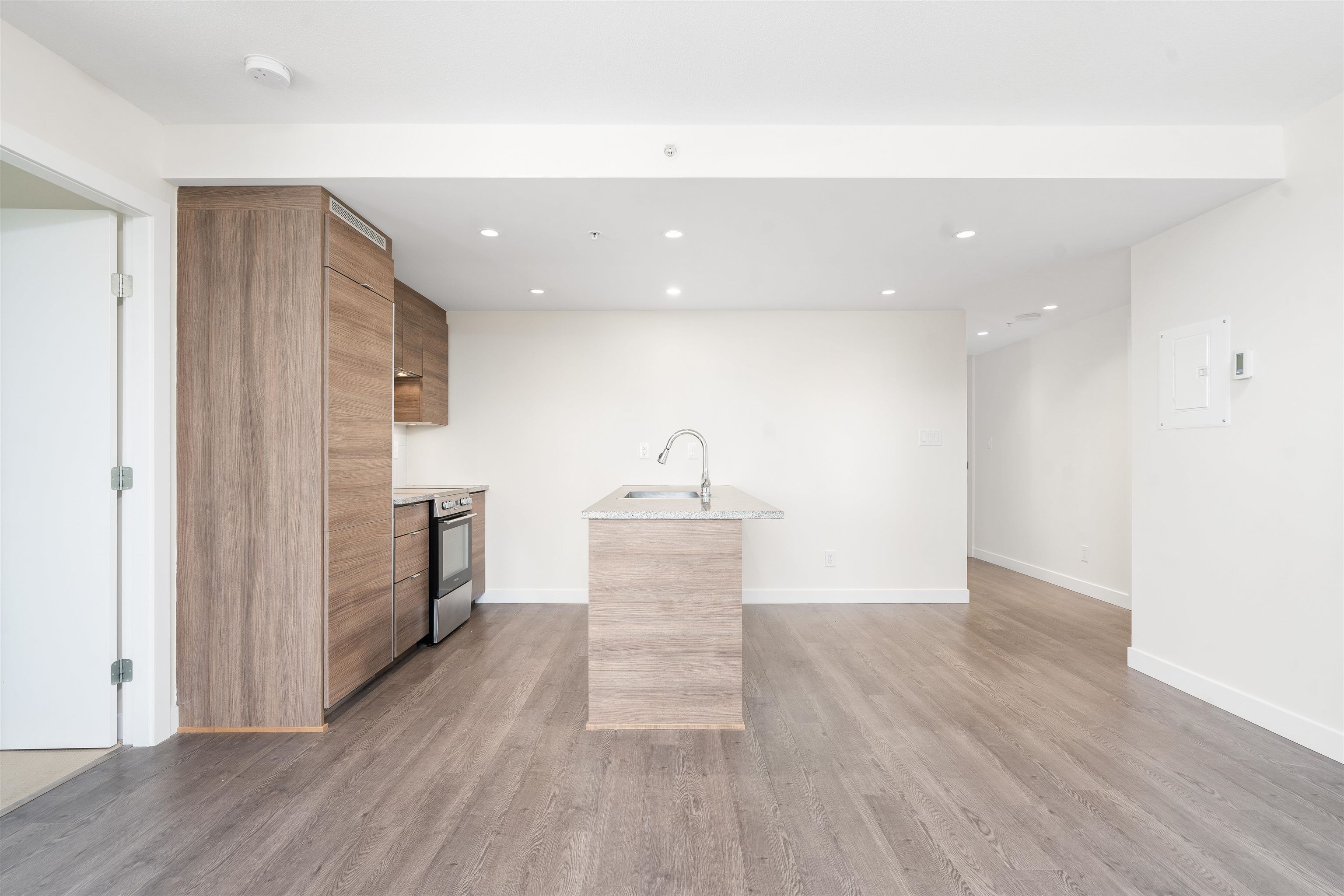 1107 488 Marine Drive - MLS&reg; # R3148744