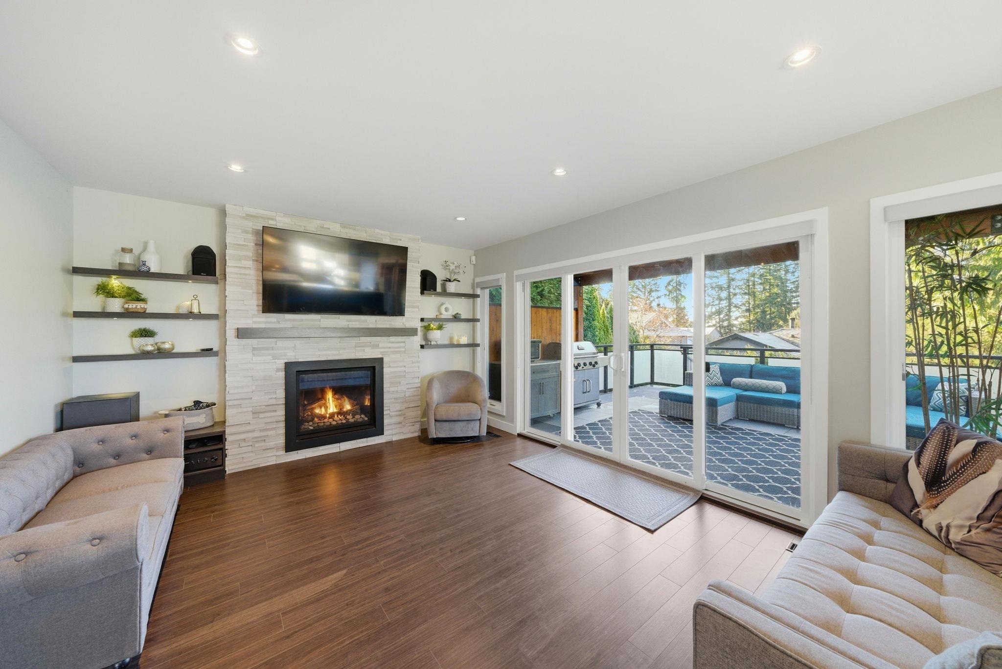  2023 Hill Drive - MLS&reg; # R3148869