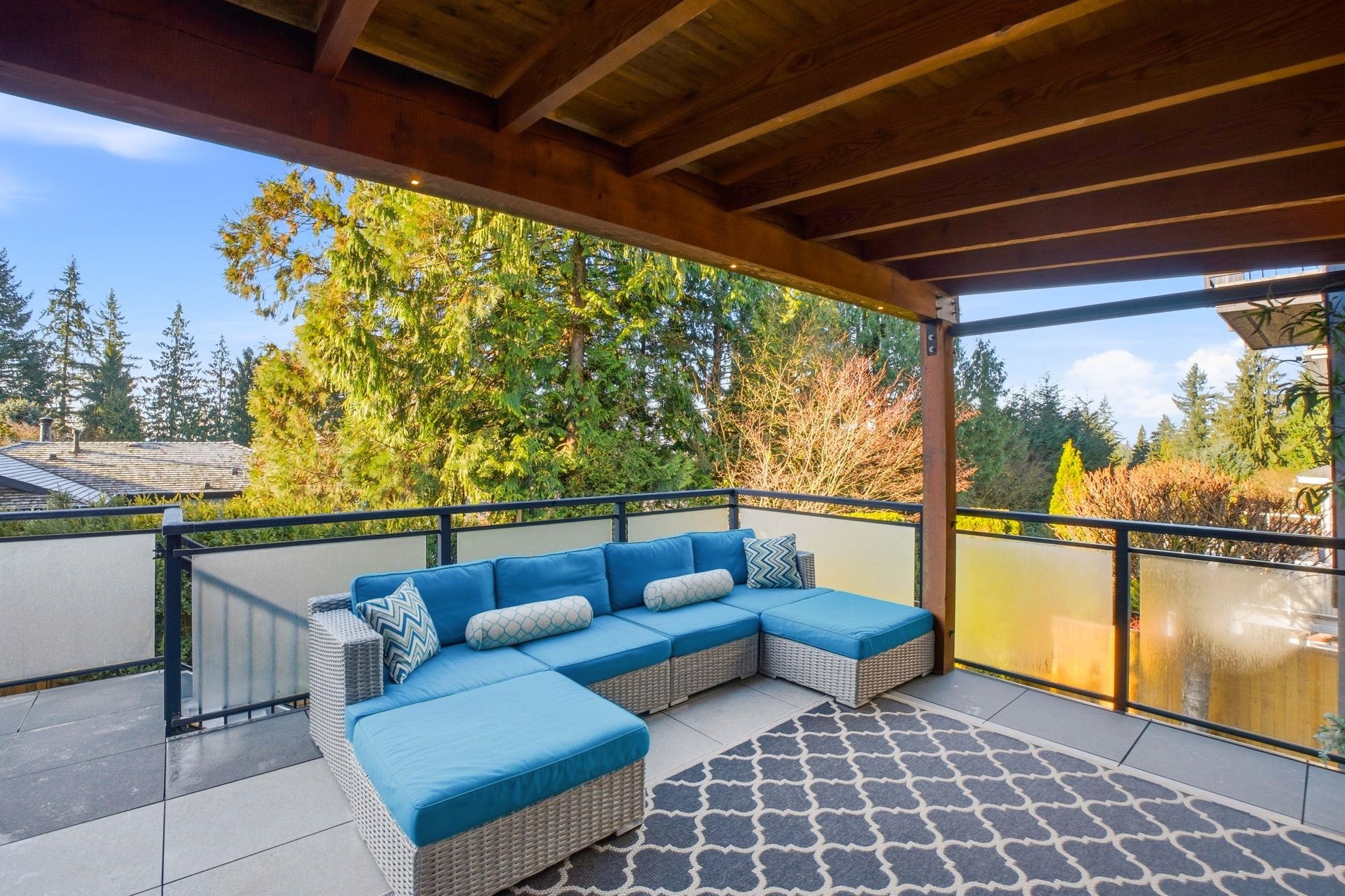  2023 Hill Drive - MLS&reg; # R3148869