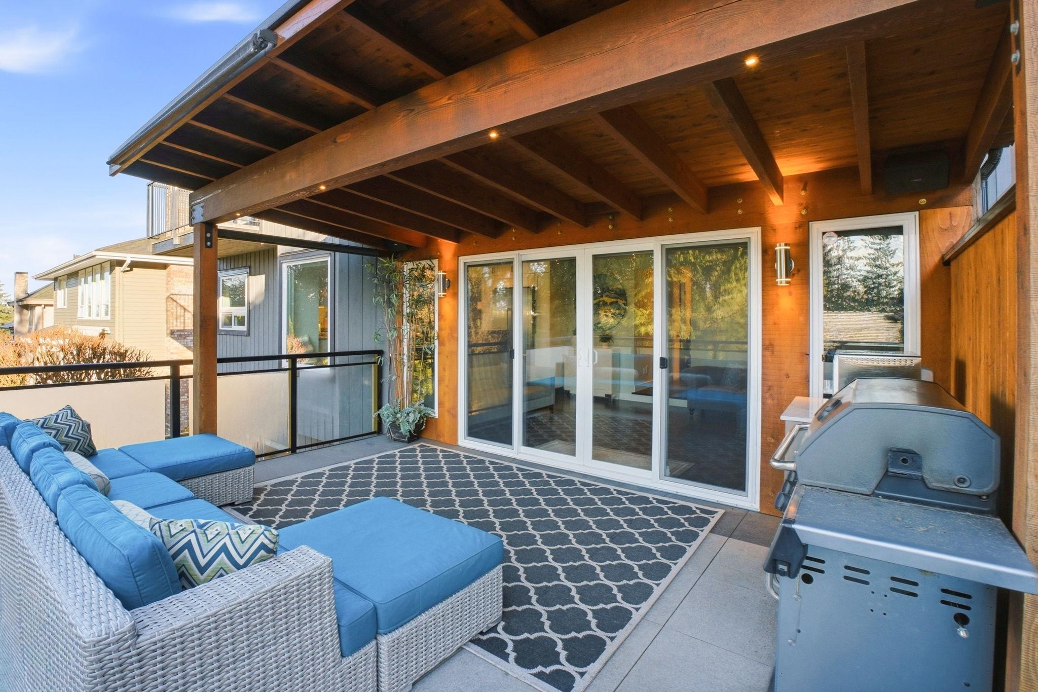  2023 Hill Drive - MLS&reg; # R3148869