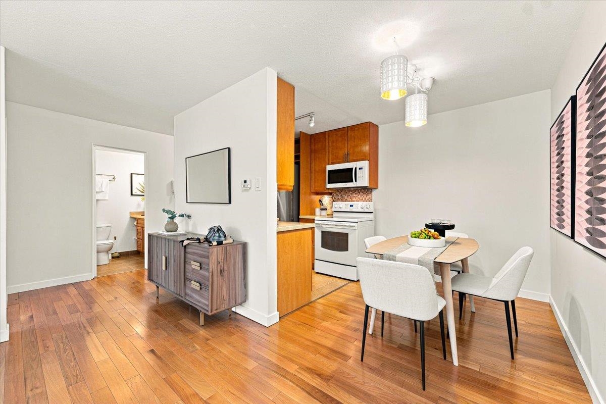 208 3787 4th Avenue - MLS&reg; # R3149045