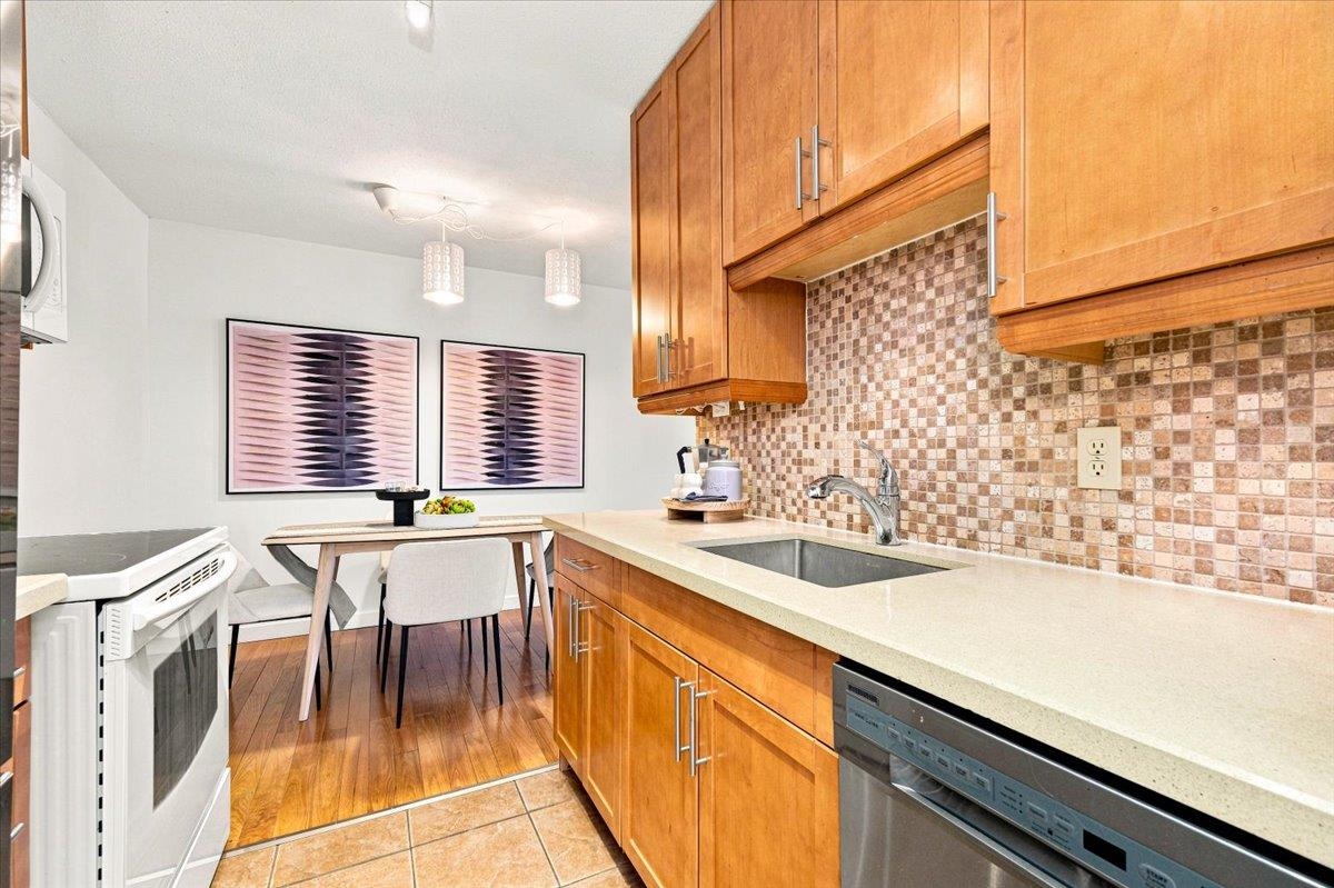 208 3787 4th Avenue - MLS&reg; # R3149045