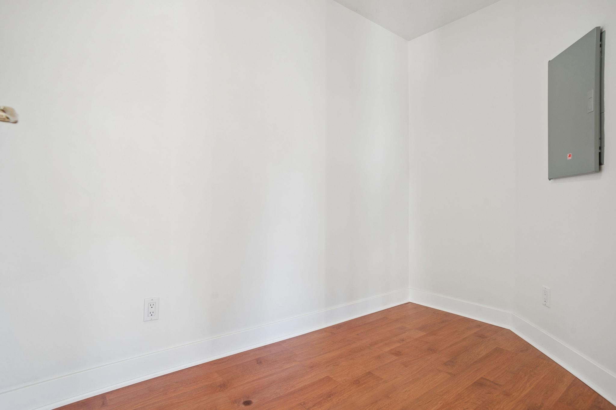 305 2119 Yew Street - MLS&reg; # R3149072